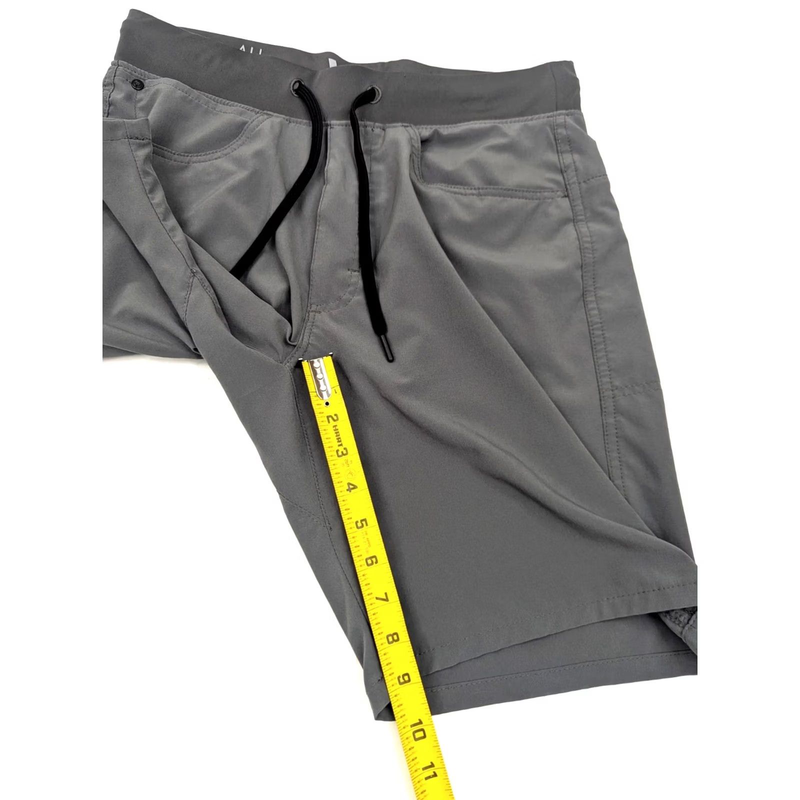 Wrangler Wrangler All Terrain Gear Pull On Performance Shorts Men 32 Gray Size US 32 / EU 48 - 4 Thumbnail