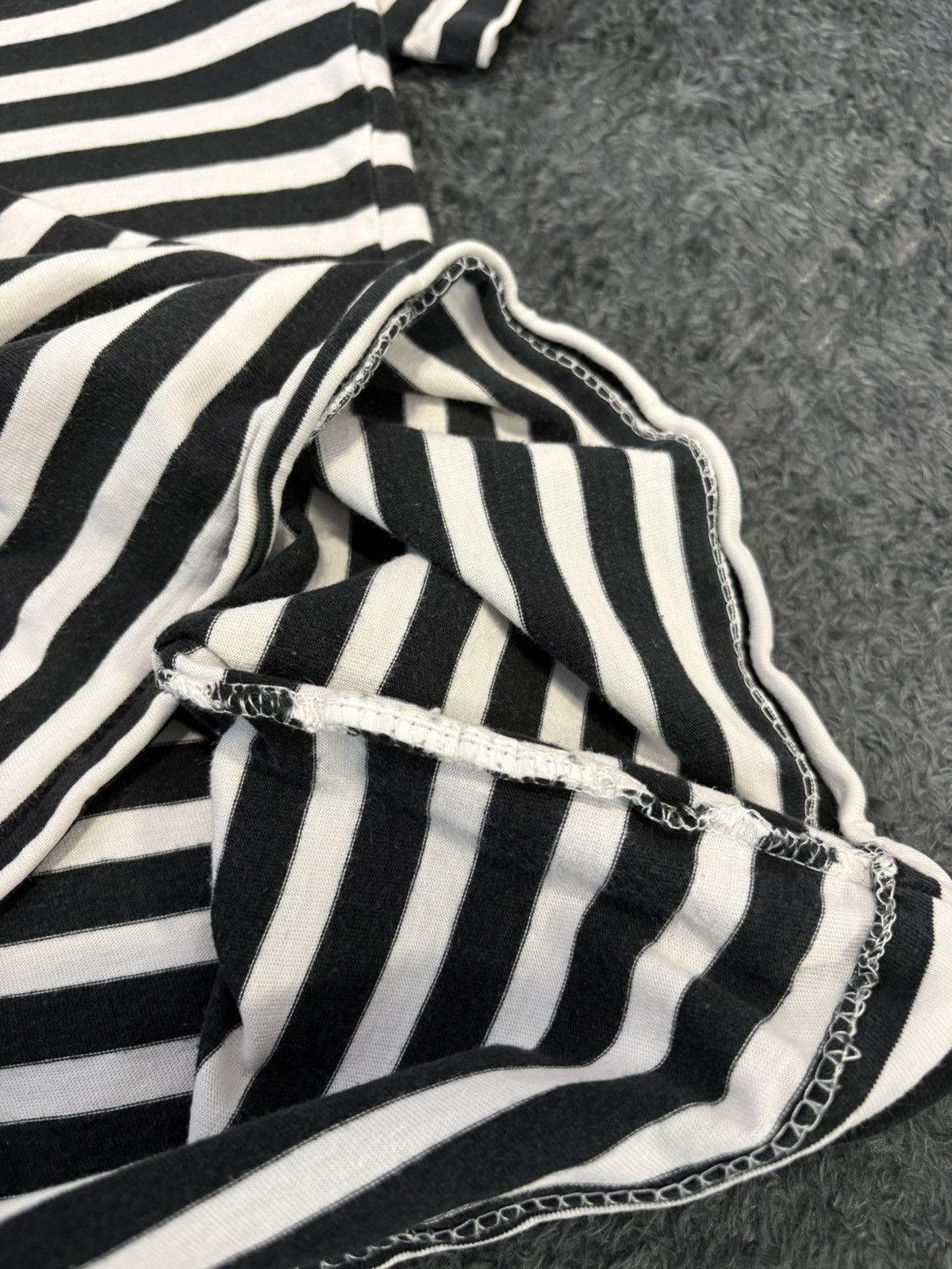 Comme des Garcons PLAY Comme Des Garcons PLAY Striped Tee Size US M / EU 48-50 / 2 - 6 Thumbnail