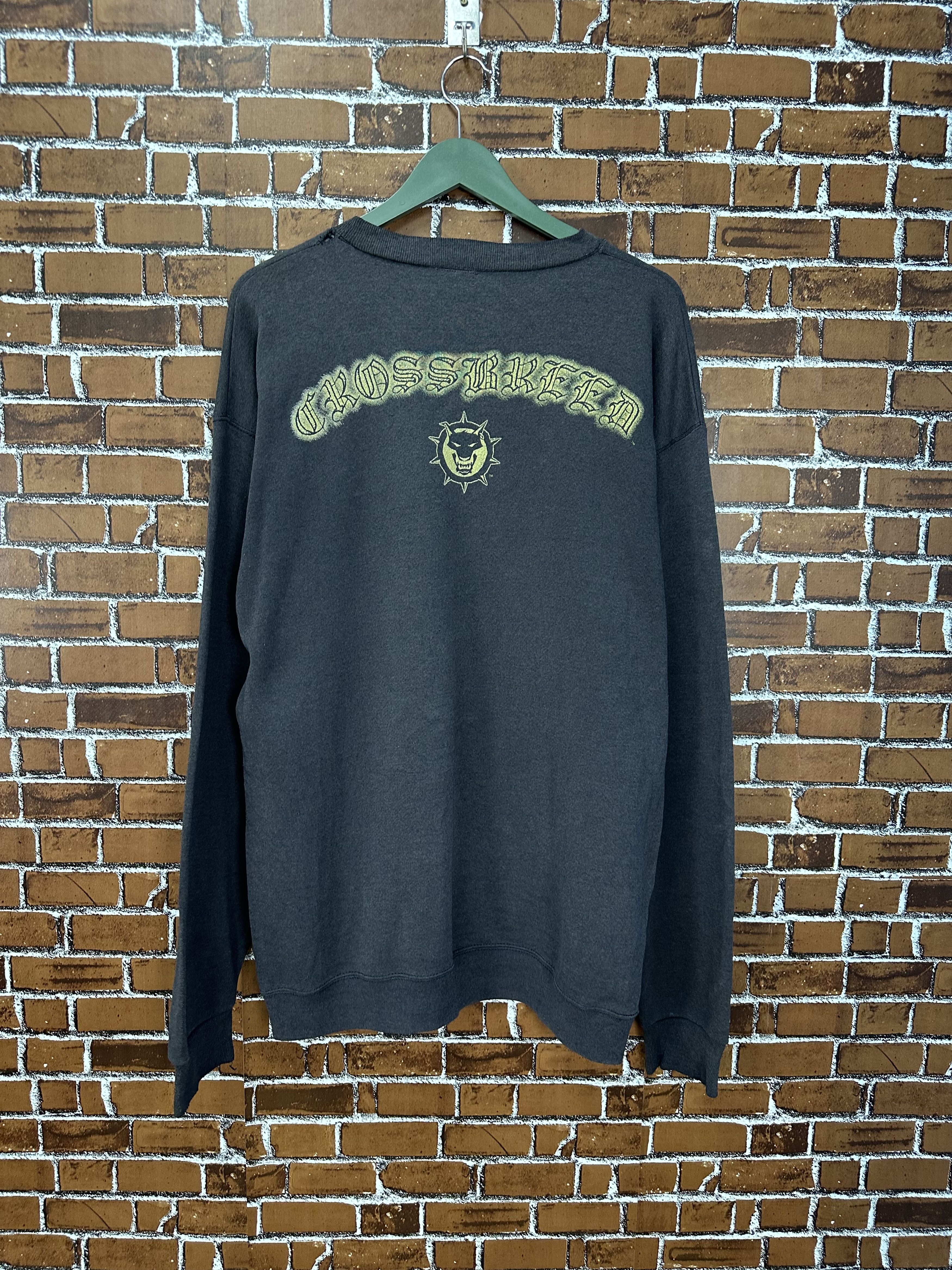 Vintage Vintage 90s Sunfaded Cross Breed Giant Crewneck Z481 Size US XL / EU 56 / 4 - 1 Thumbnail