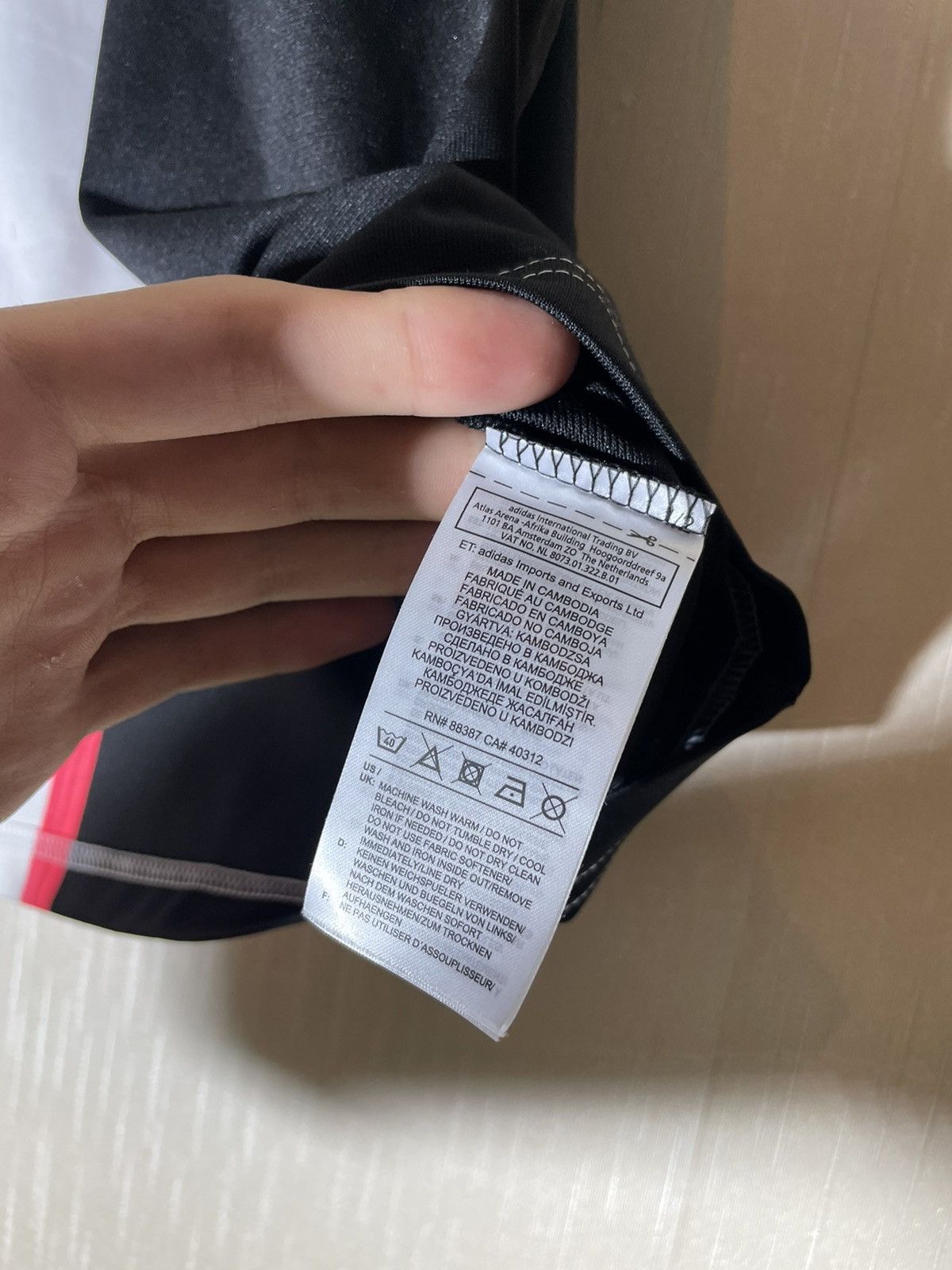 Adidas Adidas Juventus 2019 soccer jersey Size US S / EU 44-46 / 1 - 10 Thumbnail