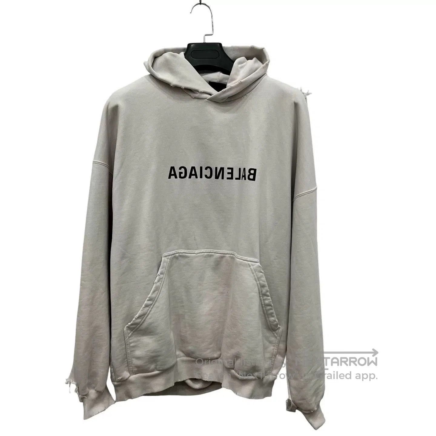 Balenciaga Balenciaga Distressed Logo Sweatshirt. Size US S / EU 44-46 / 1 - 1 Thumbnail