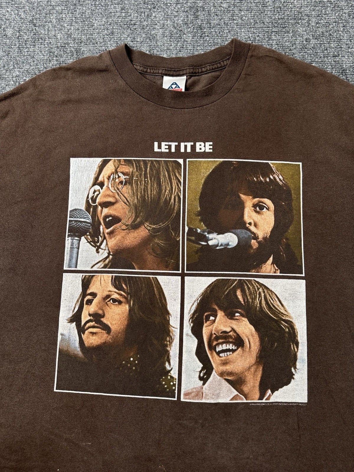 Other Mens T-Shirt Beatles Let It Be Photo Graphic 2004, Size XL Size US XL / EU 56 / 4 - 3 Thumbnail