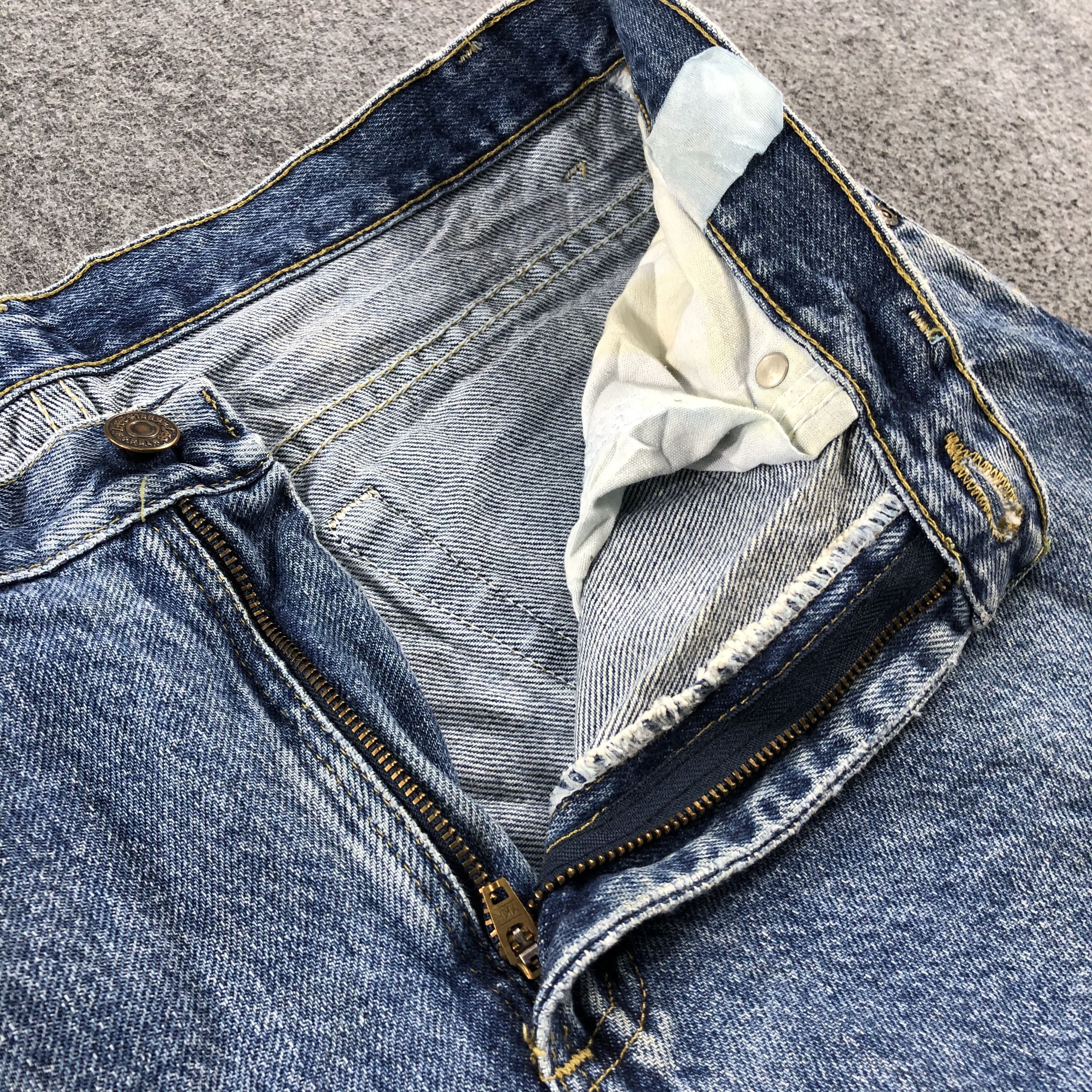 Lee Vintage Blue Wash Lee Jeans-J2496 Size US 32 / EU 48 - 11 Thumbnail