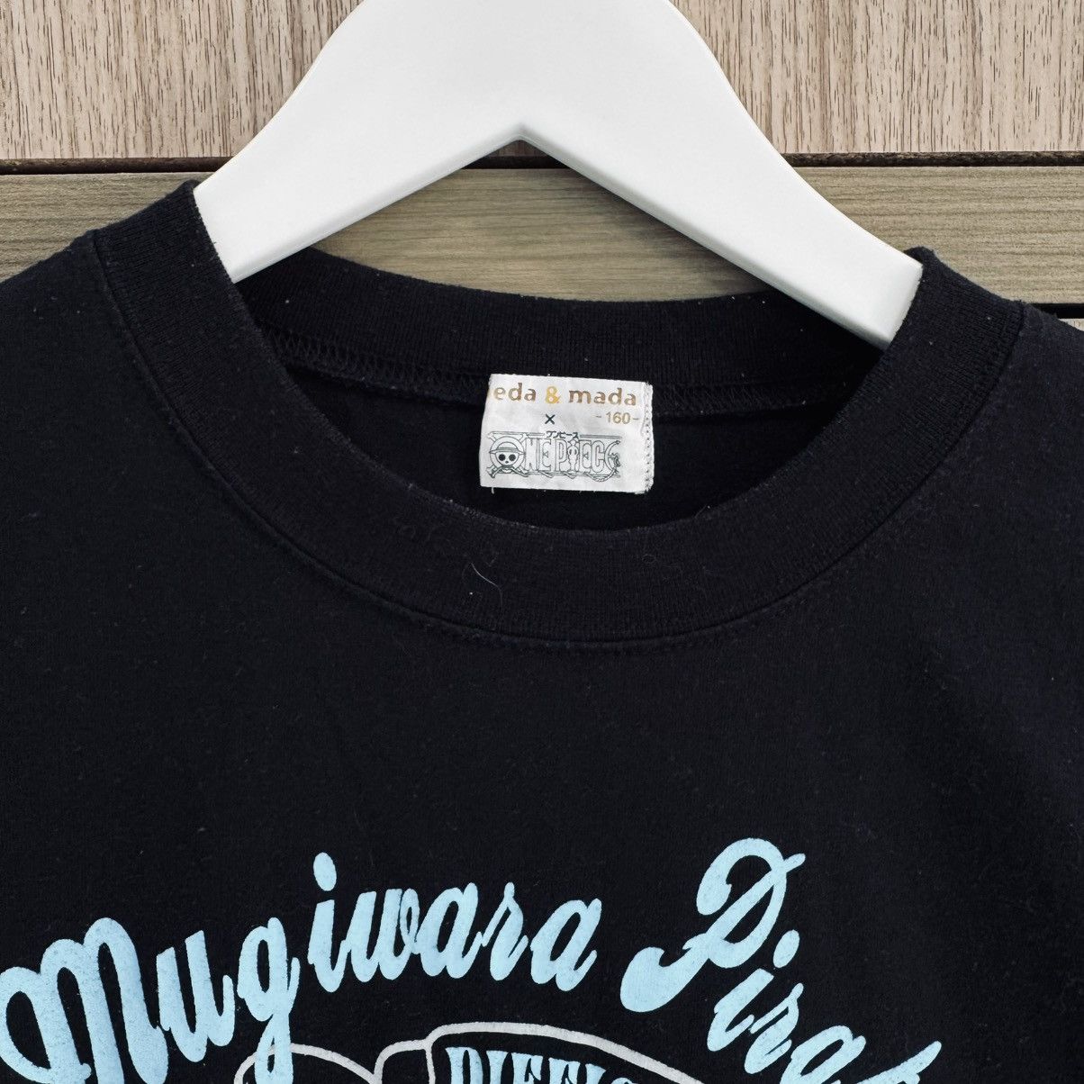 Anime One Piece - Mugiwara Pirate Sleeveless Tee Size US XS / EU 42 / 0 - 5 Thumbnail