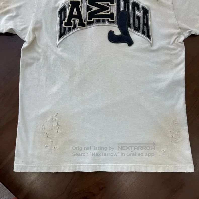 Balenciaga Balenciaga Man Utd Distressed Embroidered Beige Size US S / EU 44-46 / 1 - 5 Thumbnail
