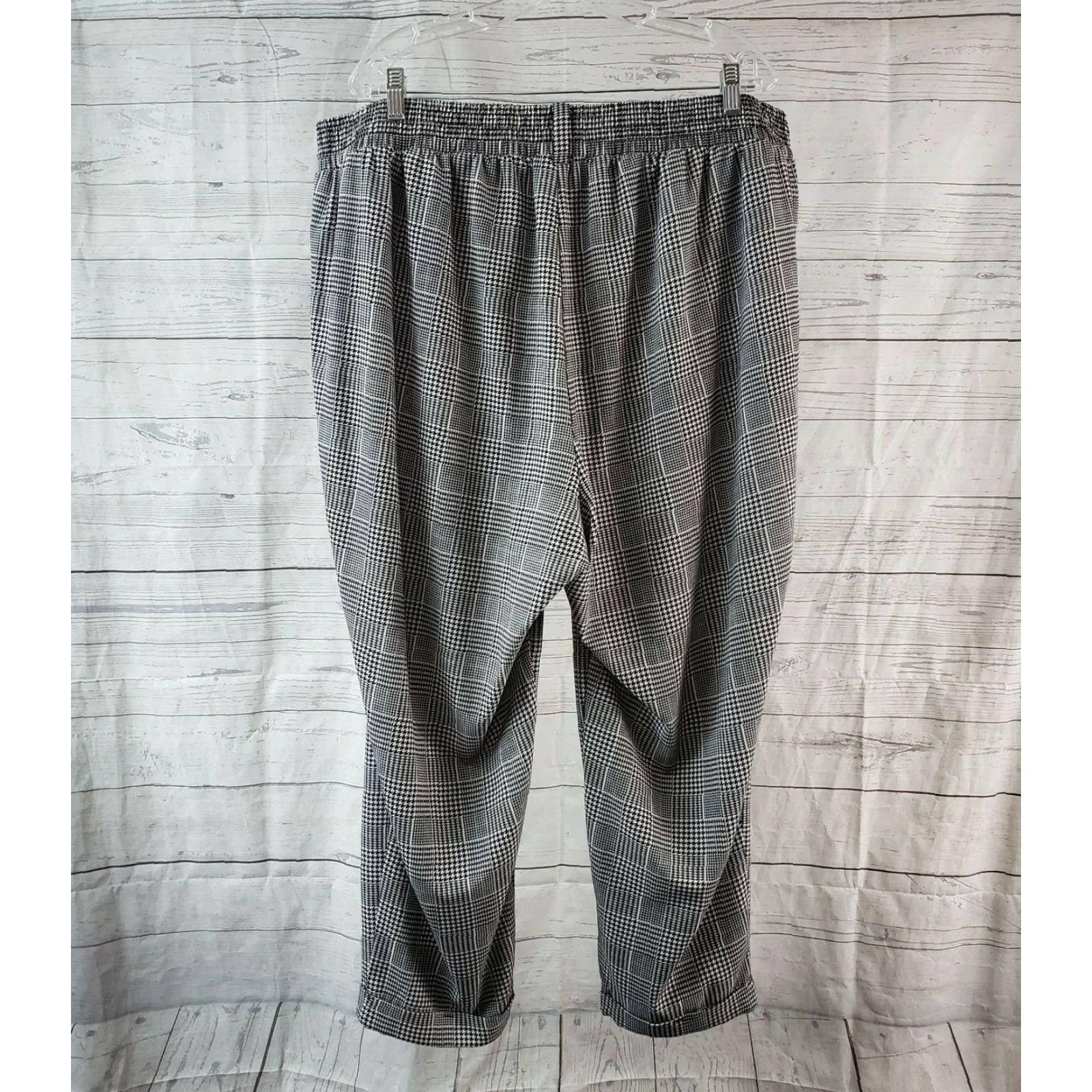 Torrid Torrid Womens Pants 3X Black Green Houndstooth Pull On Cuffed High Rise Cropped P 20" Waist 26" Inseam Womens Size 40" / US 18 - 3 Thumbnail