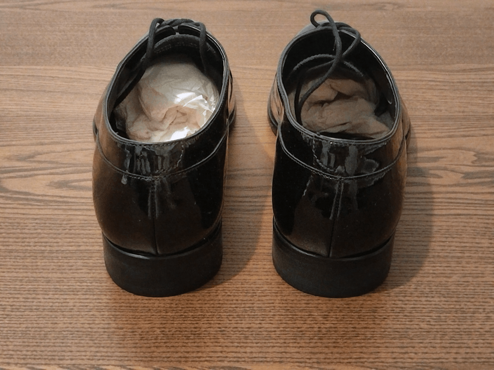 Paul Smith PAUL SMITH BLACK PATENT LEATHER OXFORD LACE-UPS Size US 11 / EU 44 - 11 Thumbnail