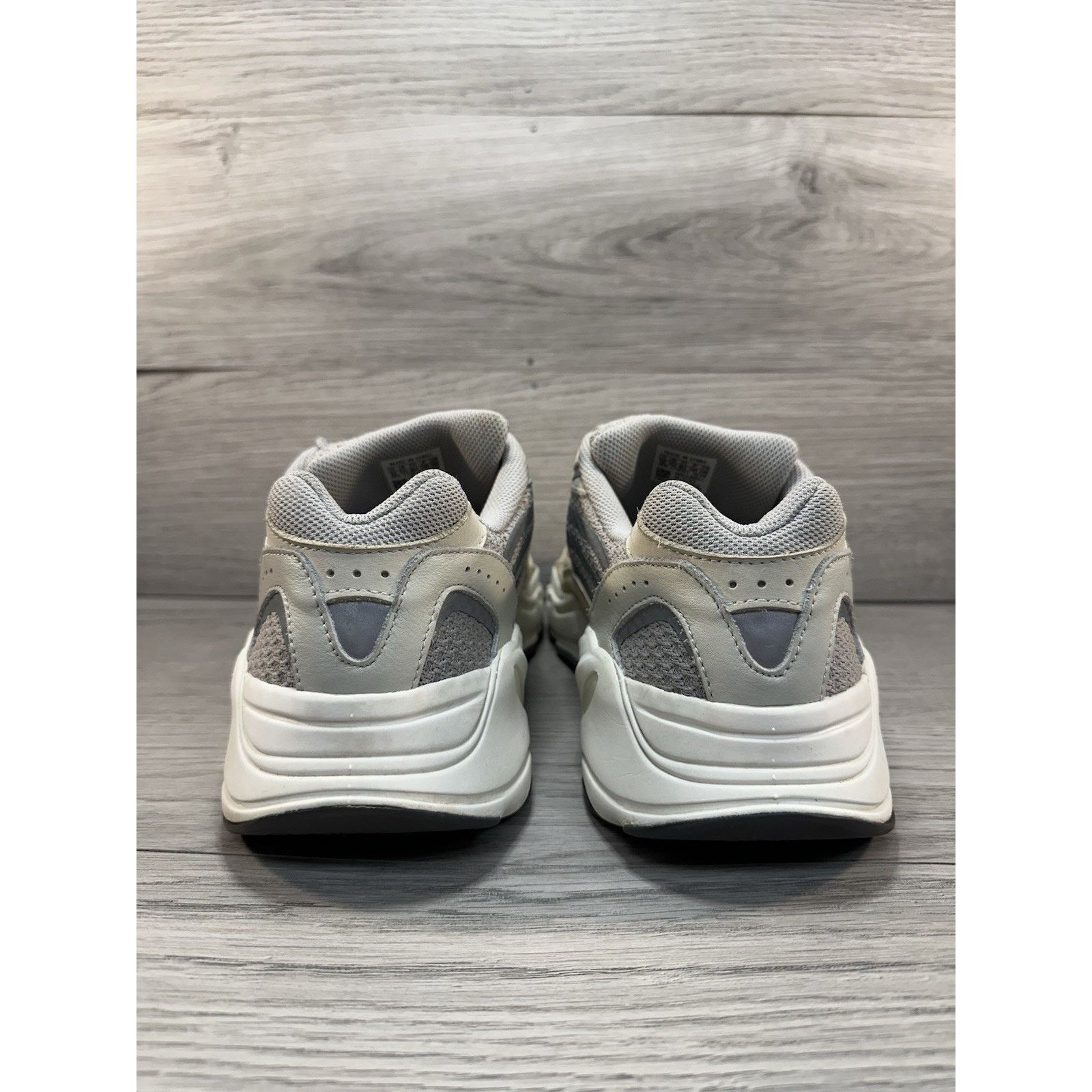Adidas Adidas Yeezy Boost 700 V2 Cream - Size 12 Size US 12 / EU 45 - 5 Thumbnail