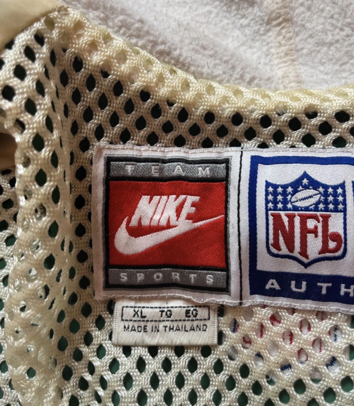 Nike Nike NFL Pro Line New York Jets Jacket XL Vintage Size US XL / EU 56 / 4 - 2 Thumbnail