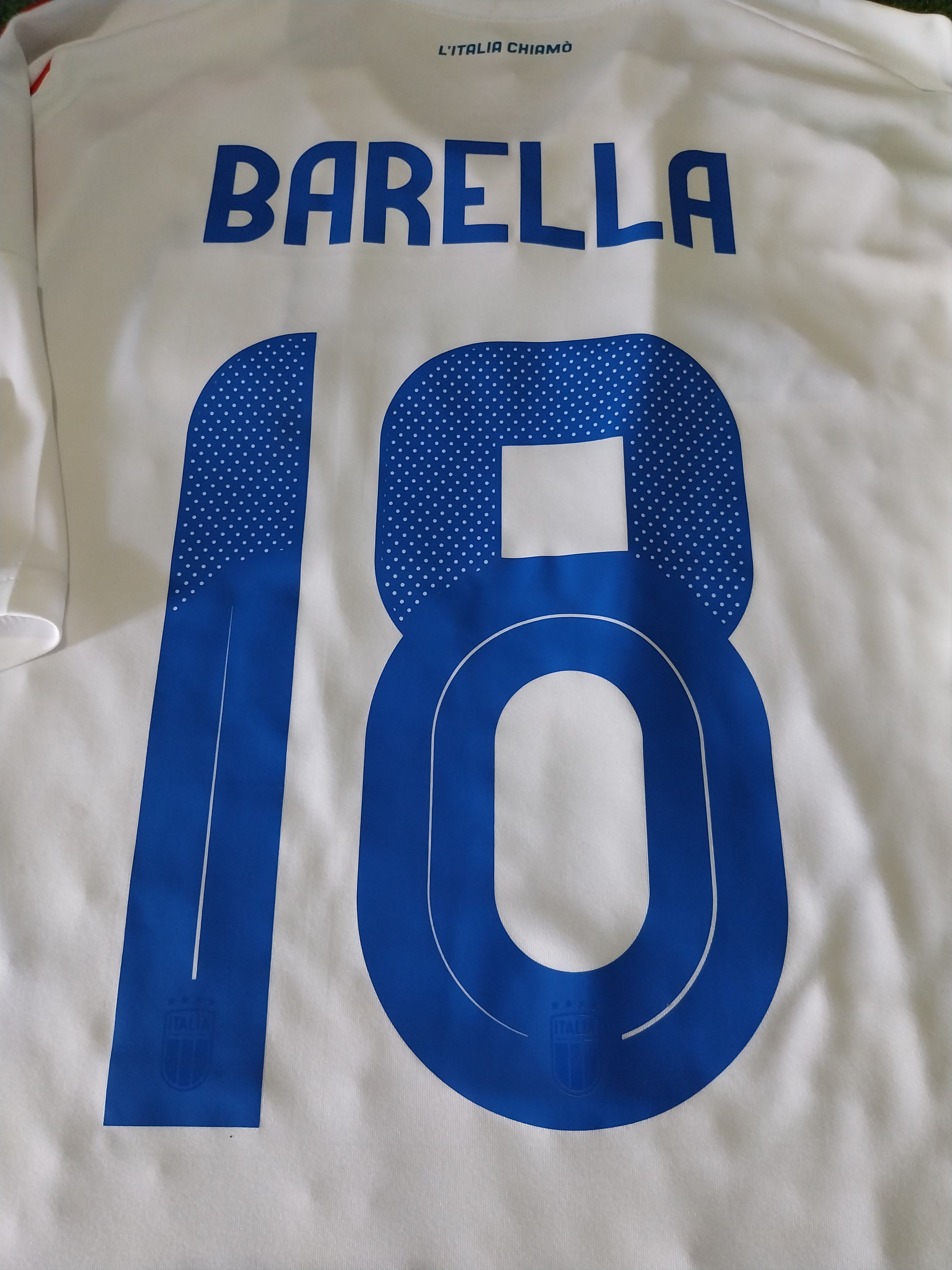 Adidas Italy away 2024/2025 nicolo barella jersey football Size US L / EU 52-54 / 3 - 11 Thumbnail