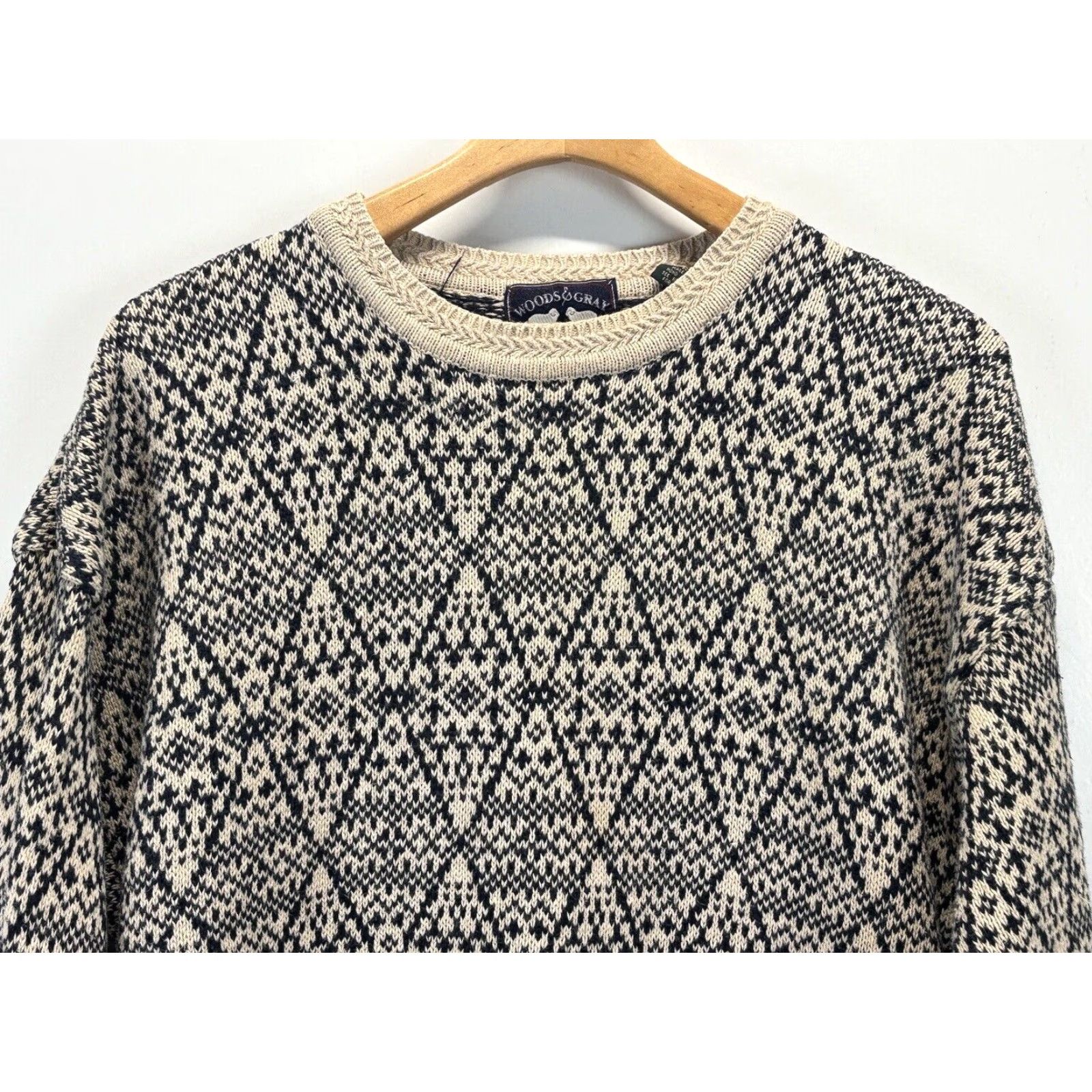 X-LARGE VINTAGE Woods & Gray Sweater Shirt Men XL Tan Black Geometric Ski Crew Neck Geometric 90s? Size US XL / EU 56 / 4 - 3 Thumbnail