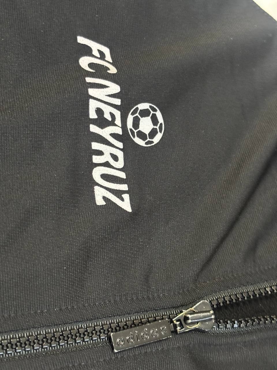 Adidas Vtg 90s Adidas Trefoil FC Neyruz Track Jacket L Size US L / EU 52-54 / 3 - 7 Thumbnail