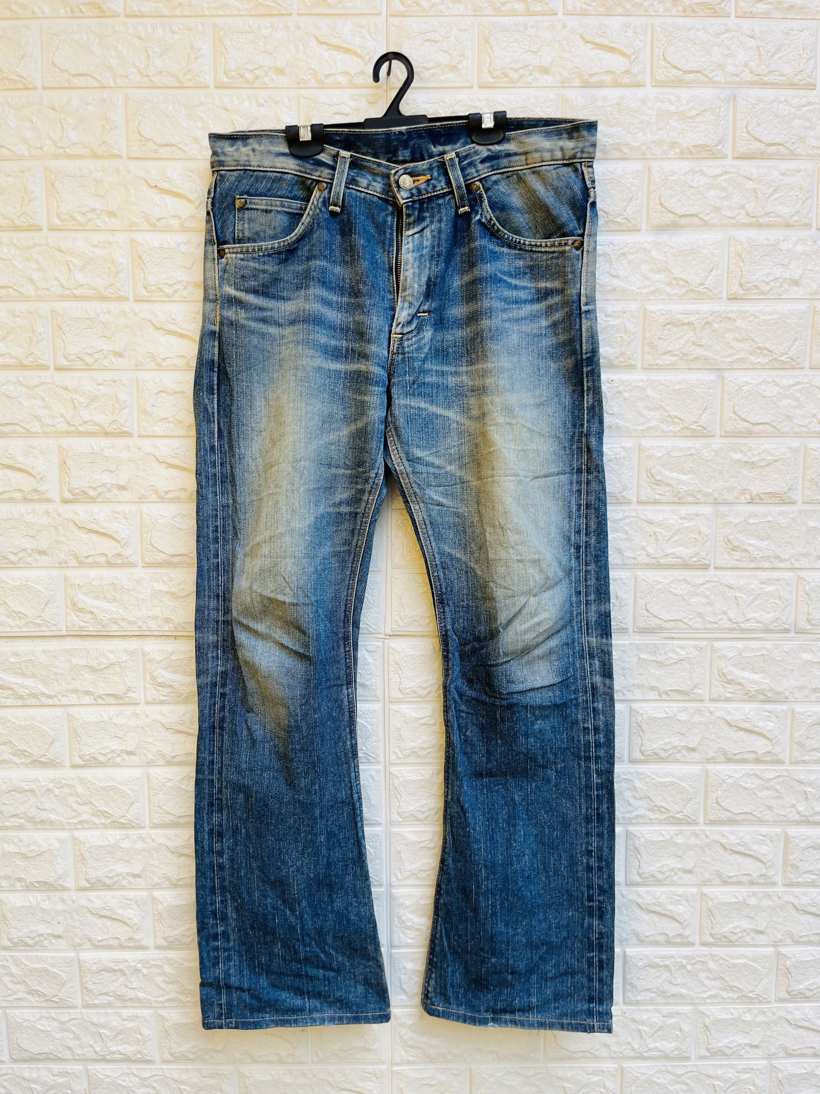 image of Lee 80's Distressed Japan Reproduction Fashion Style in Dark Blue, Men's (Size 33)