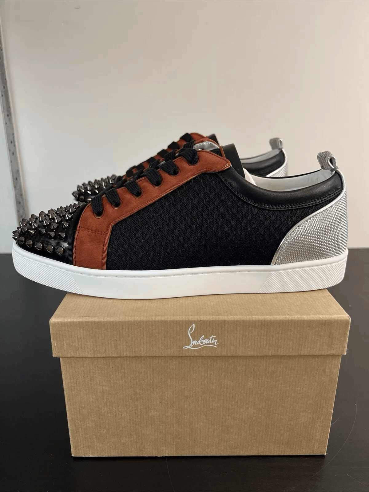 Christian Louboutin Christian Louboutin Louis Junior Spikes EU 43 RRP £675 Size US 10 / EU 43 - 3 Thumbnail