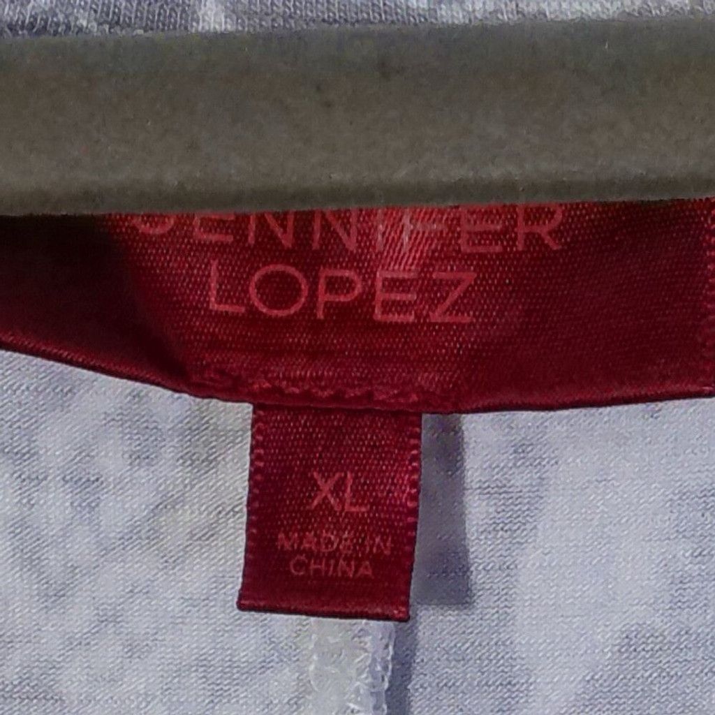 Jennifer Lopez J Lo Gray & White Snakeskin Print Top w/ Rhinestone Accents Size XL / US 12-14 / IT 48-50 - 4 Thumbnail