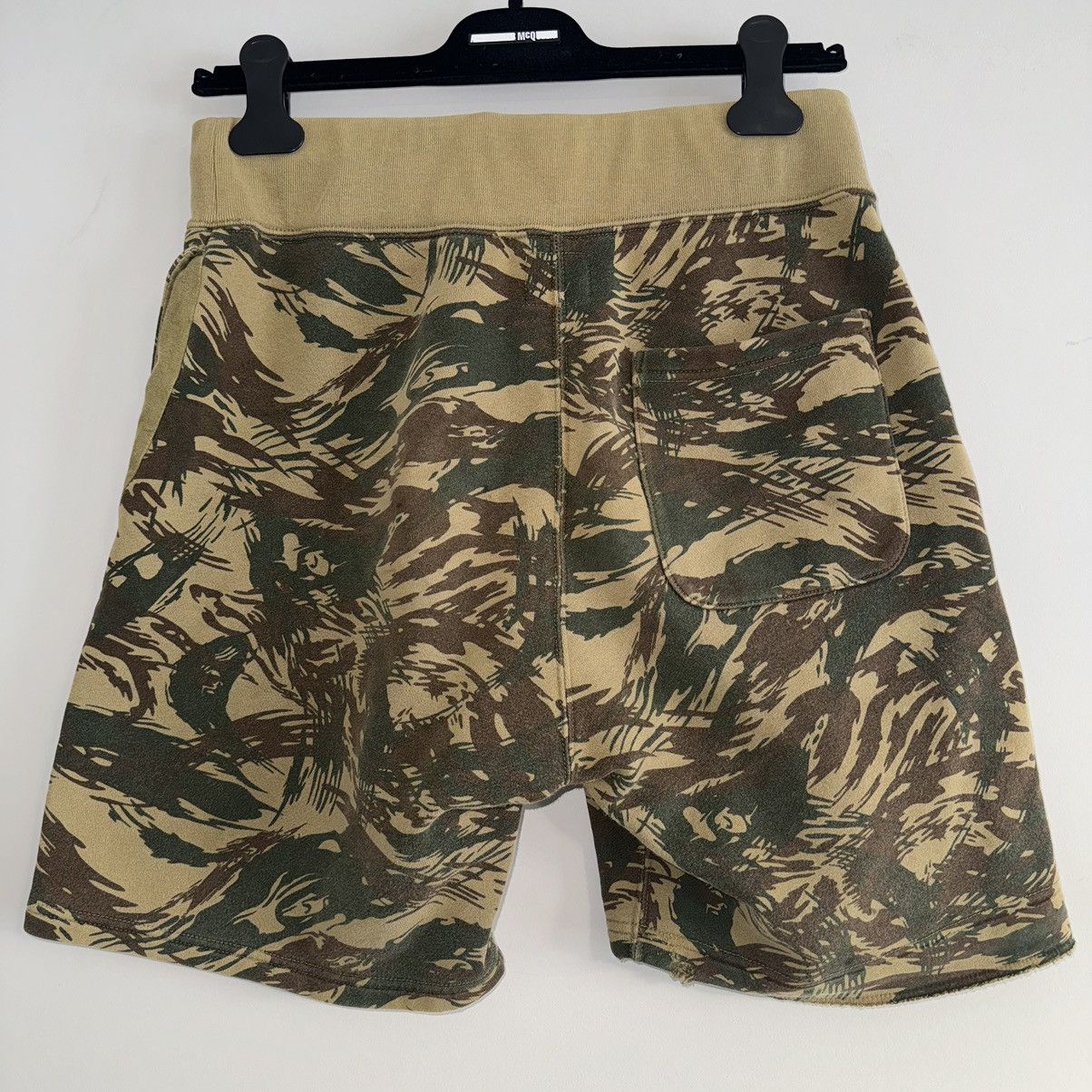 Bape Lizard Camo Sweat Shorts Size US 30 / EU 46 - 3 Thumbnail