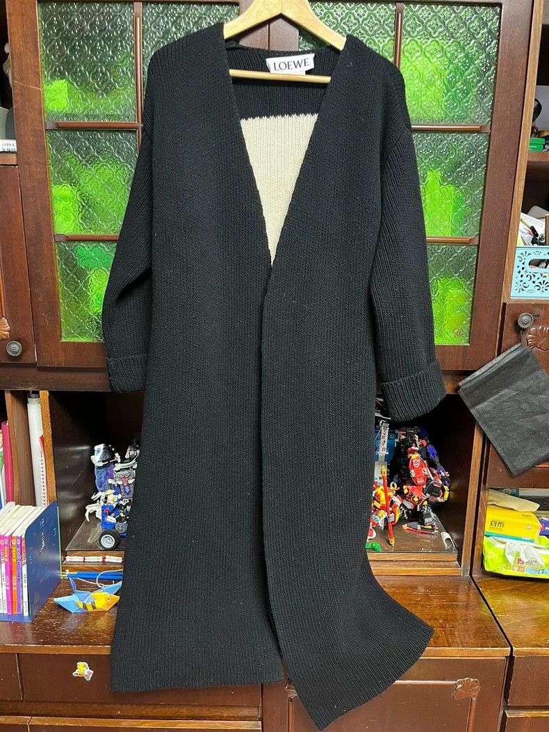 Loewe LOEWE Oversize black long sweater Size M / US 6-8 / IT 42-44 - 1 Thumbnail