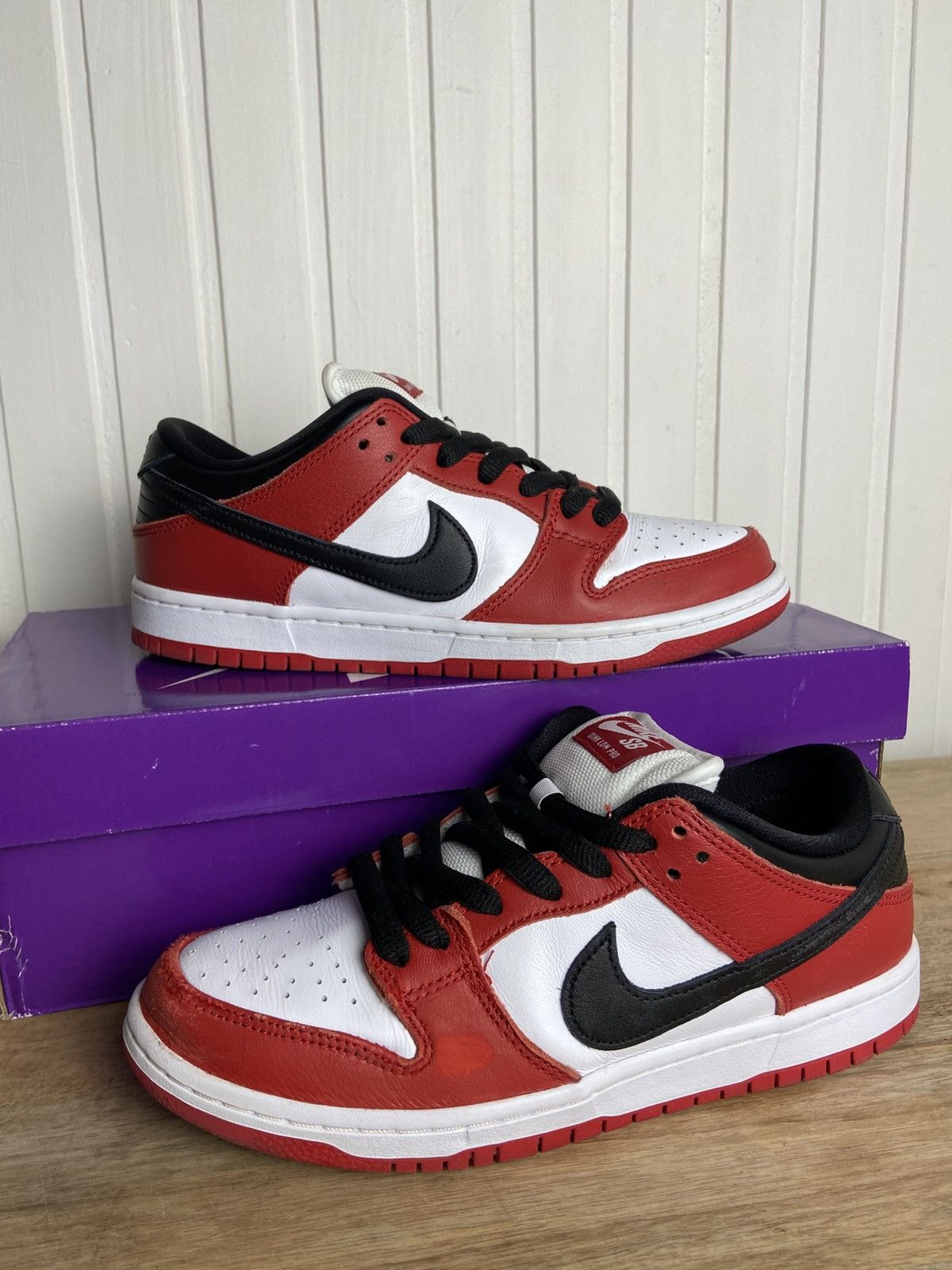 Nike Used Nike SB Dunk Low Pro "J-Pack Chicago" Size 7US/40EU Size US 7 / EU 40 - 9 Thumbnail