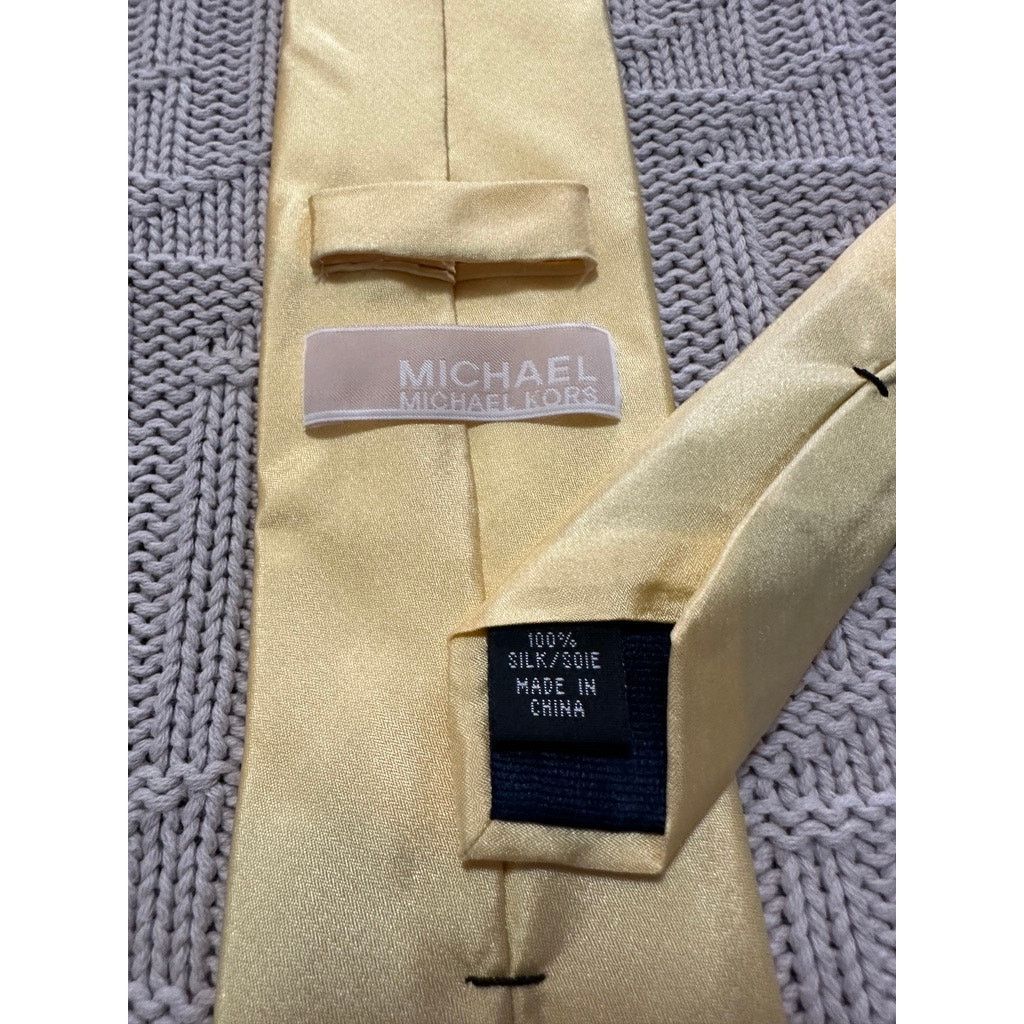 Michael Kors Michael Michael Kors canary yellow silk tie Size ONE SIZE - 3 Thumbnail
