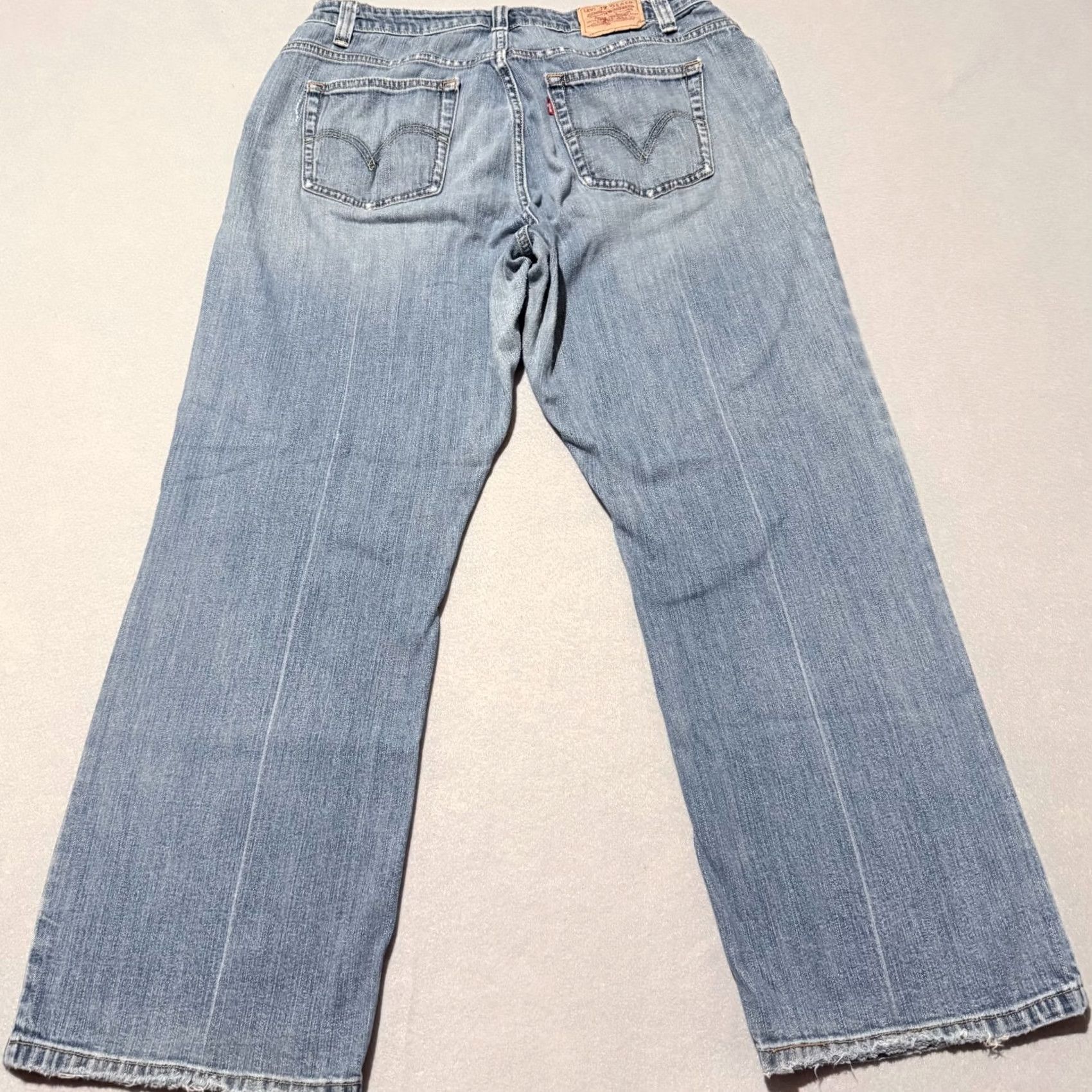 Levi's Levi's 515 Jeans Women's 16S Medium Wash Denim Stretch High-Rise Bootcut Blue Women Sized 16 Regular Jeans 515 Bootcut Size 38" / US 16 / IT 52 - 2 Thumbnail