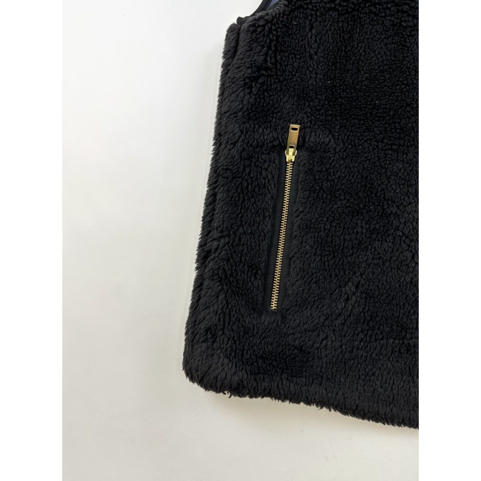 J.Crew J.Crew Vest Womens 2XS Black Faux Fur Fleece Full Zip Up Sleeveless Size XXS / US 00 / IT 34 - 3 Thumbnail