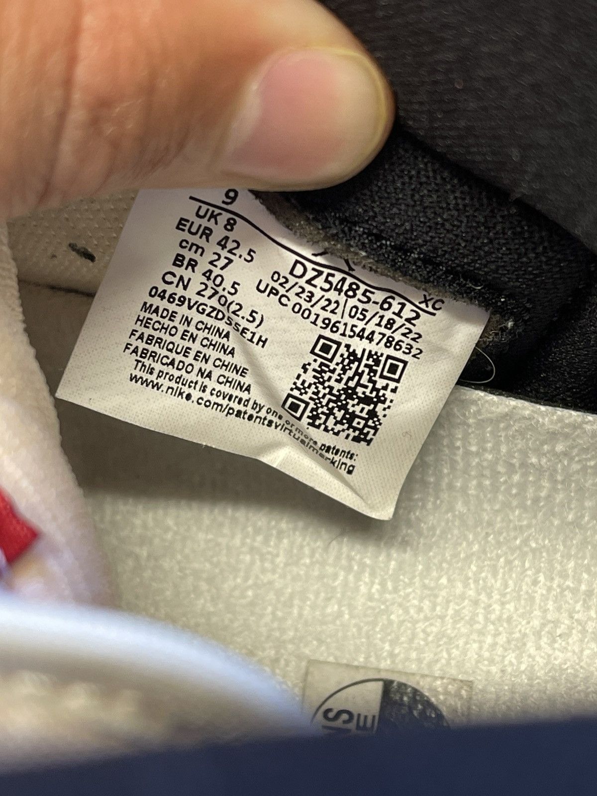 Jordan Brand Nike Air Jordan 1 Retro High OG Chicago Lost & Found Size 9 Size US 9 / EU 42 - 7 Thumbnail