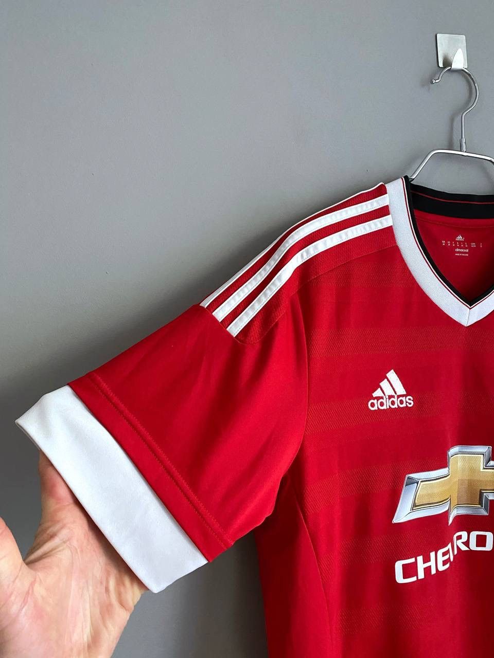 Adidas Manchester United 2015/16 Home Football Soccer Jersey Size M Size US M / EU 48-50 / 2 - 6 Thumbnail