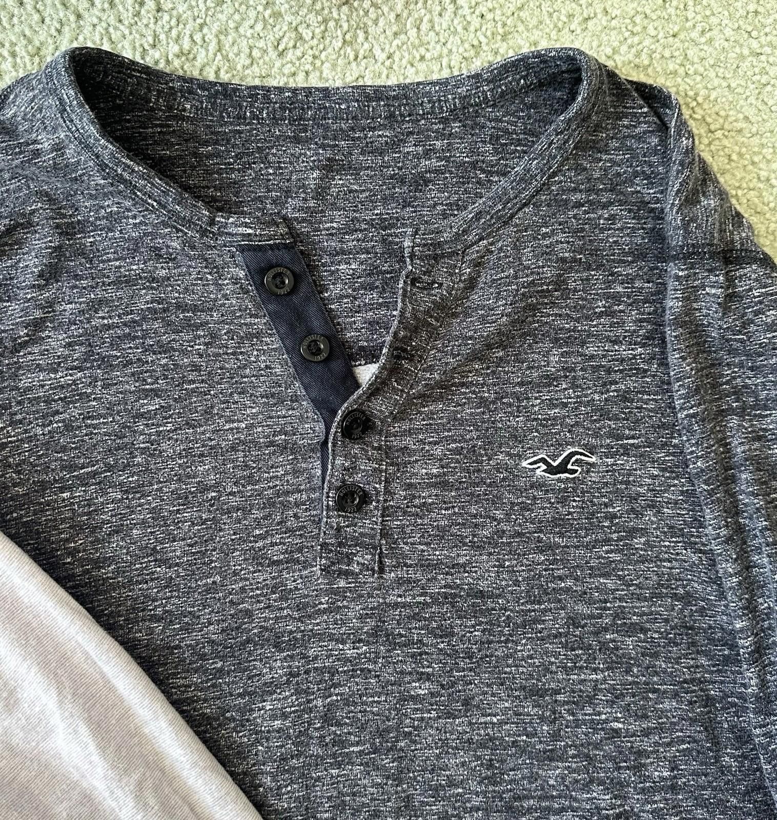 Hollister Hollister Long Sleeve Curved Shirts 3-PACK, 2 ARE XL, 1 IS M Size US M / EU 48-50 / 2 - 4 Thumbnail