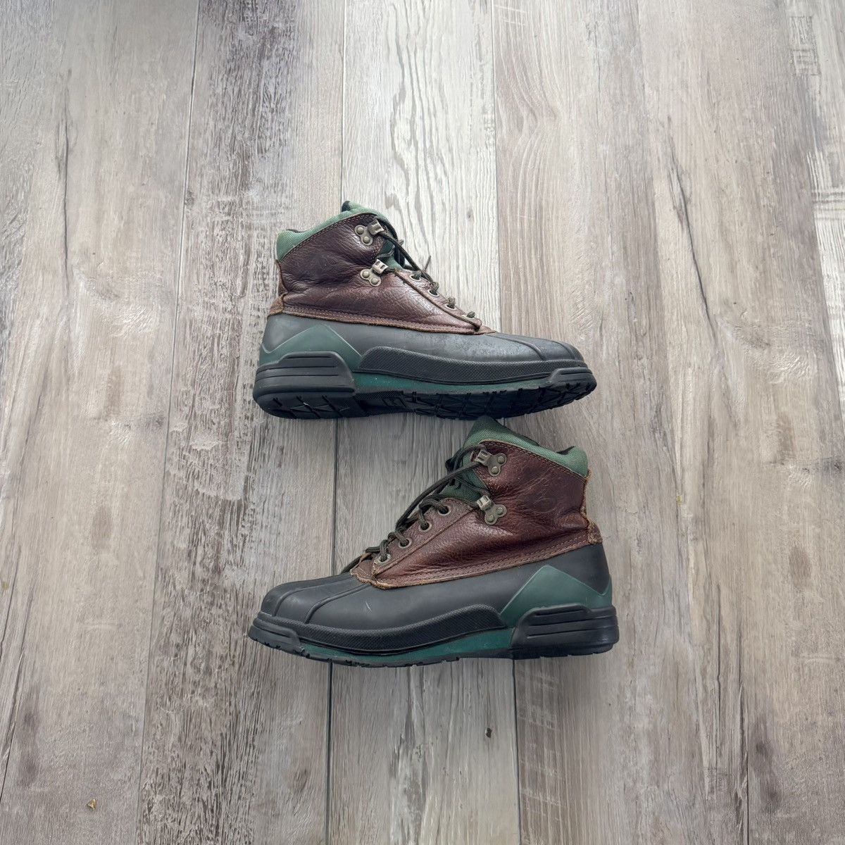 Eddie Bauer EDDIE BAUER • VINTAGE Boots (8M) Size US 8 / EU 41 - 1 Thumbnail