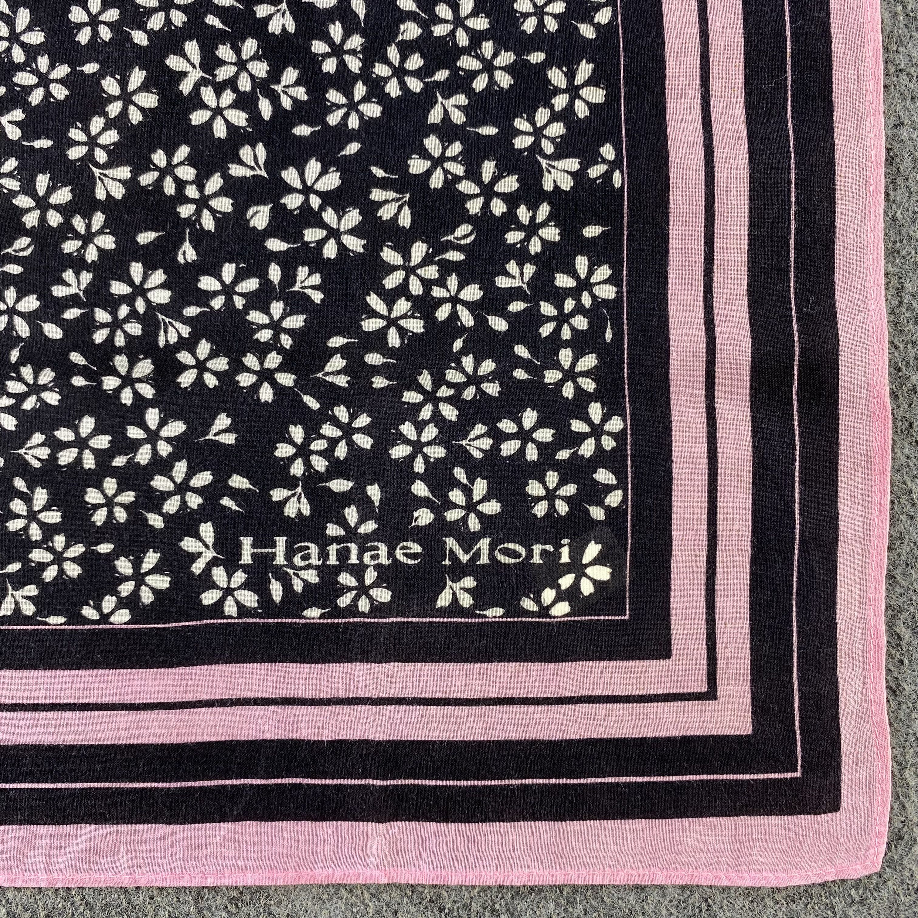 Hanae Mori Hanae Mori Handkerchief/Neckerchief/Bandana HC532 Size ONE SIZE - 3 Thumbnail