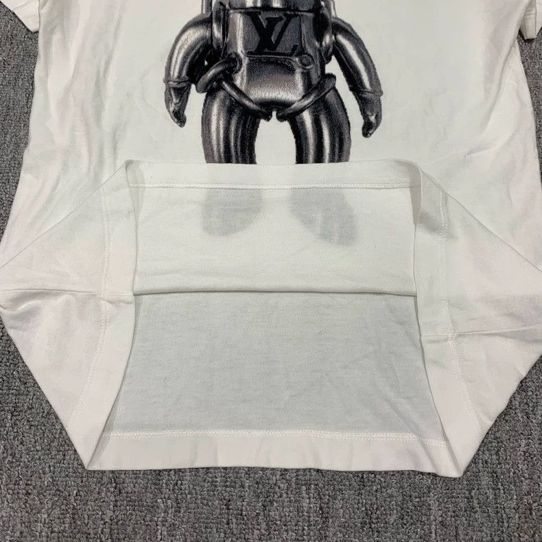 Louis Vuitton LOUIS VUITTON White astronaut short sleeves Size US XS / EU 42 / 0 - 8 Thumbnail