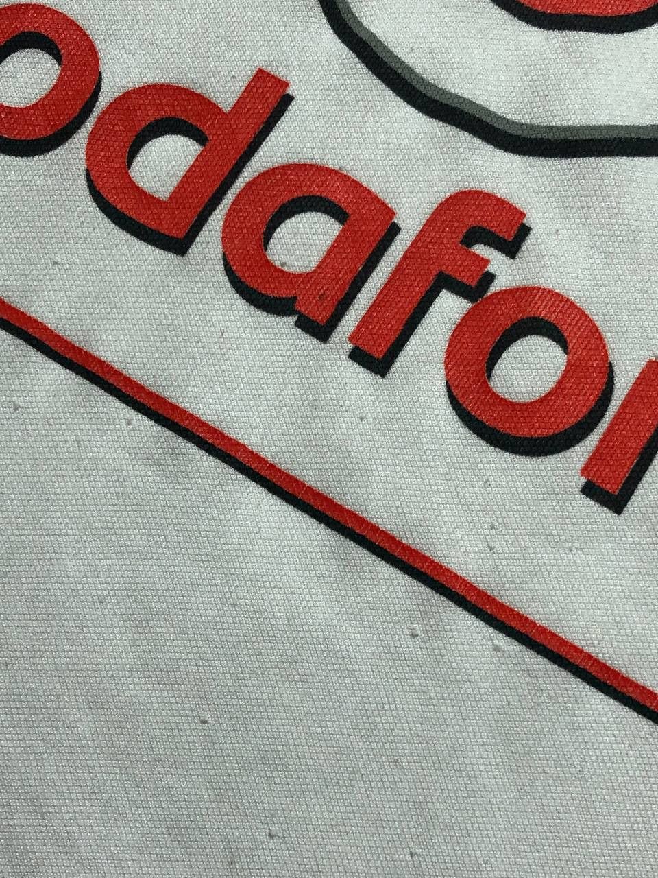 Mercedes-Benz Mercedes Benz McLaren Vodafone racing t-shirts Size US XL / EU 56 / 4 - 16 Thumbnail