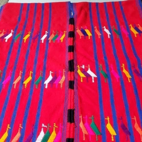 Vintage Vintage Handwoven Tzute Red with Animals 32" x 45" Fringed S Size XL / US 12-14 / IT 48-50 - 2 Thumbnail