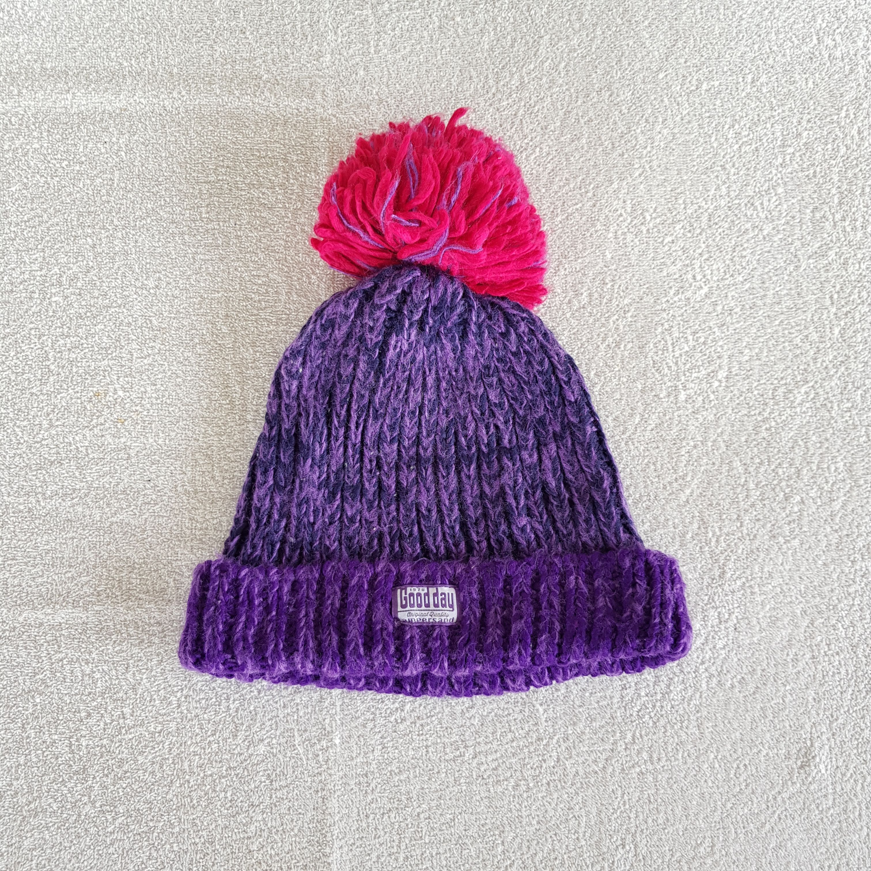 Japanese Brand Vintage Ampersand Beanie Y2K Pom Pom Knit Snow Caps Hats Size ONE SIZE - 5 Thumbnail