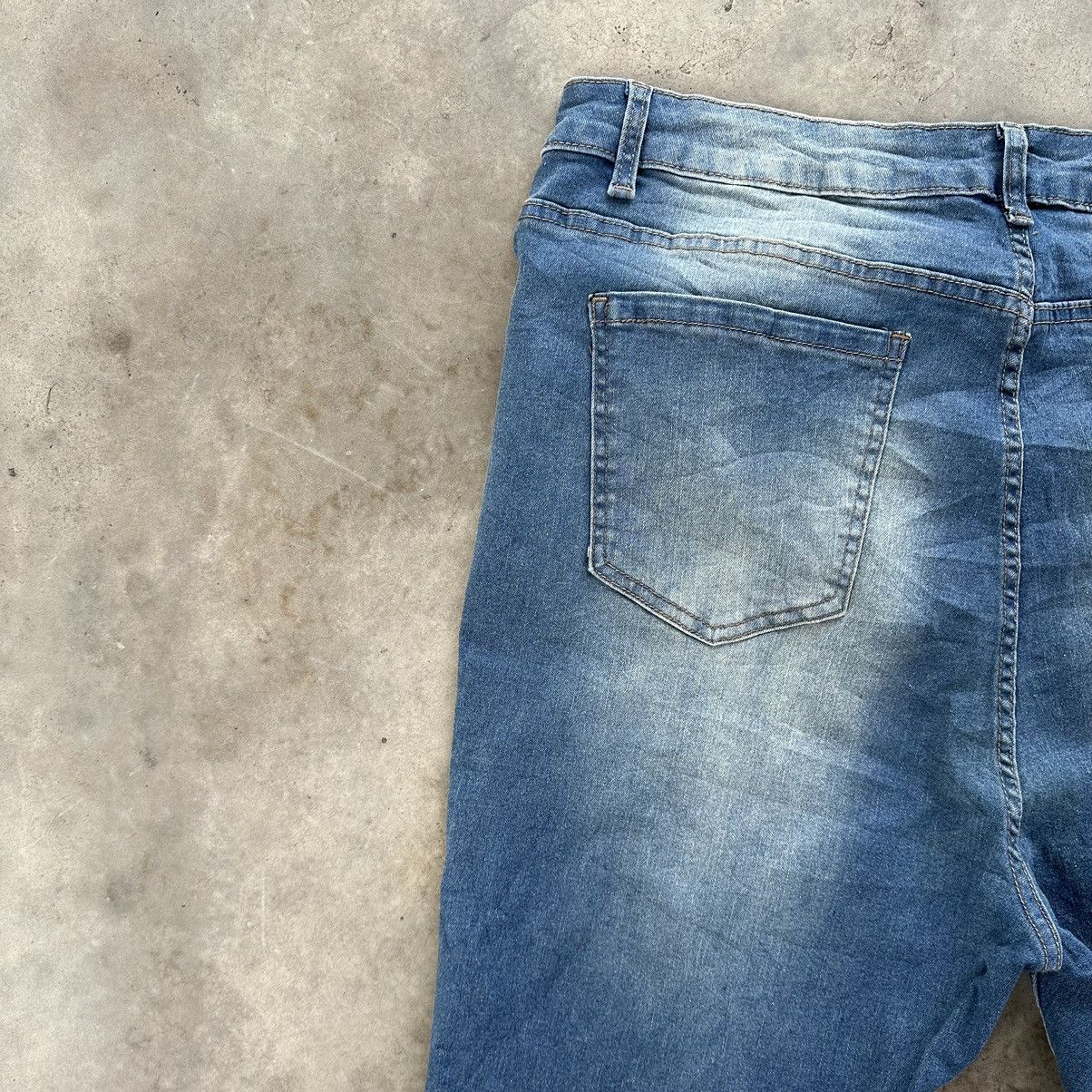 Japanese Brand Vintage Japanese Distressed Faded Slim Fit Denim Jean Pant Size US 36 / EU 52 - 15 Thumbnail