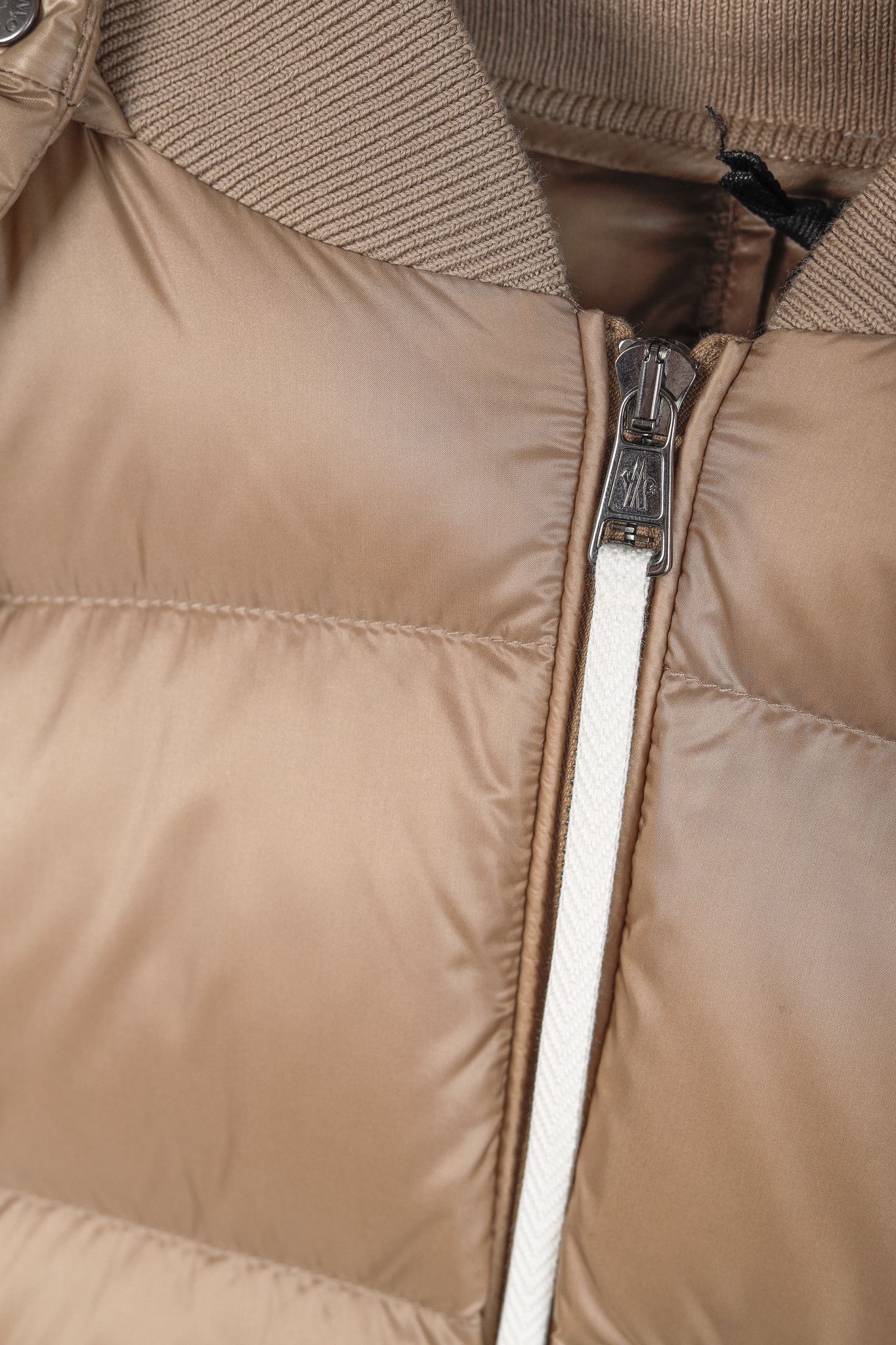 Moncler Moncler x Lulu Li Posterus Camel Hooded Short Down Jacket Size M / US 6-8 / IT 42-44 - 9 Thumbnail