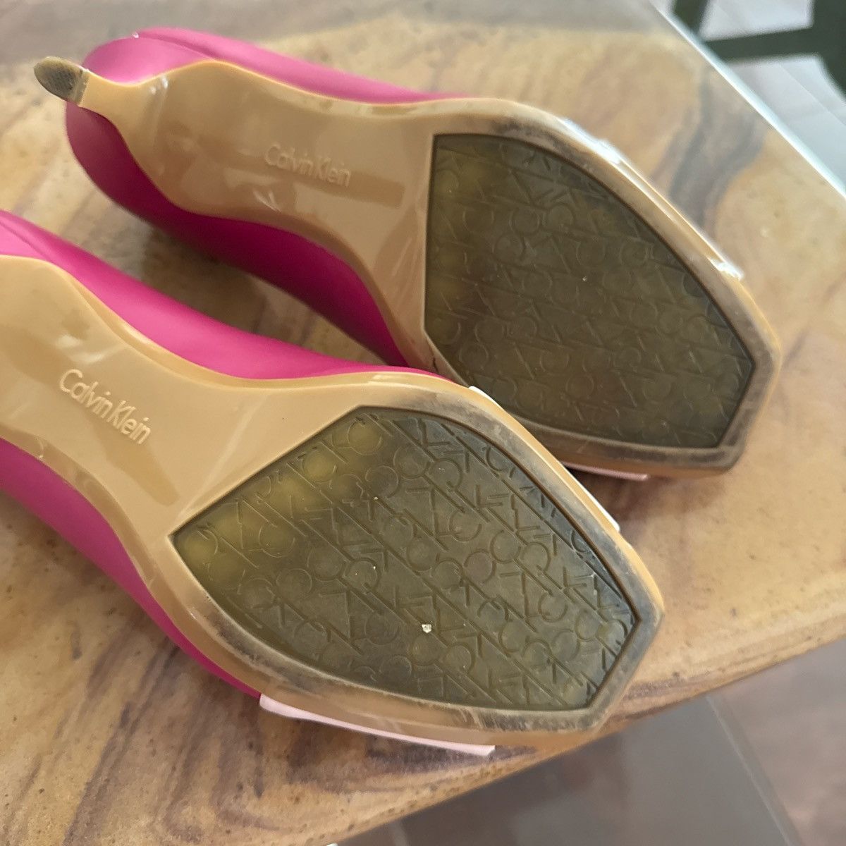 Calvin Klein Calvin Klein tri-tone peep toe heels Size US 7 / IT 37 - 2 Thumbnail