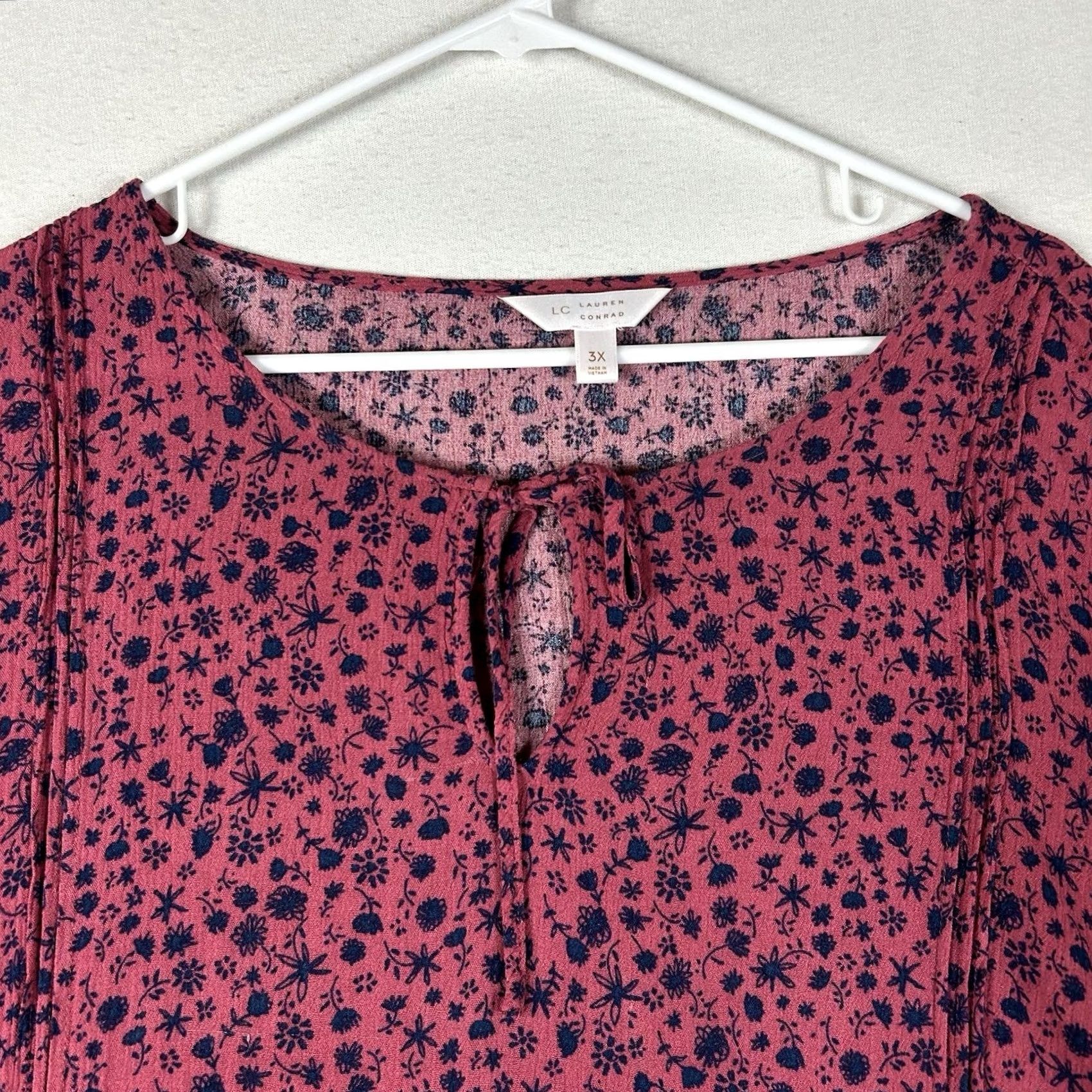 Vintage LC Lauren Conrad Blouse Floral Print Womens 3X Plus Short Sleeve Work Casual Top Size XXL / US 16-18 / IT 52-54 - 2 Thumbnail