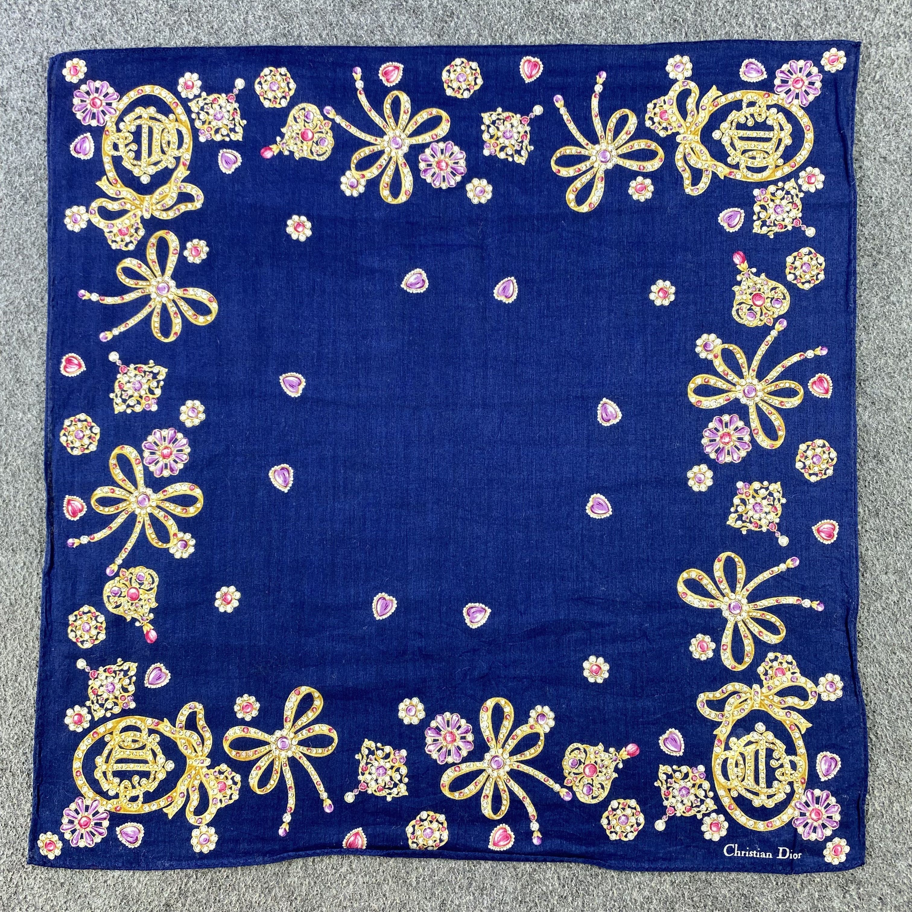 Vintage Christian Dior Handkerchief/Neckerchief/Bandana HC611 Size ONE SIZE - 1 Thumbnail