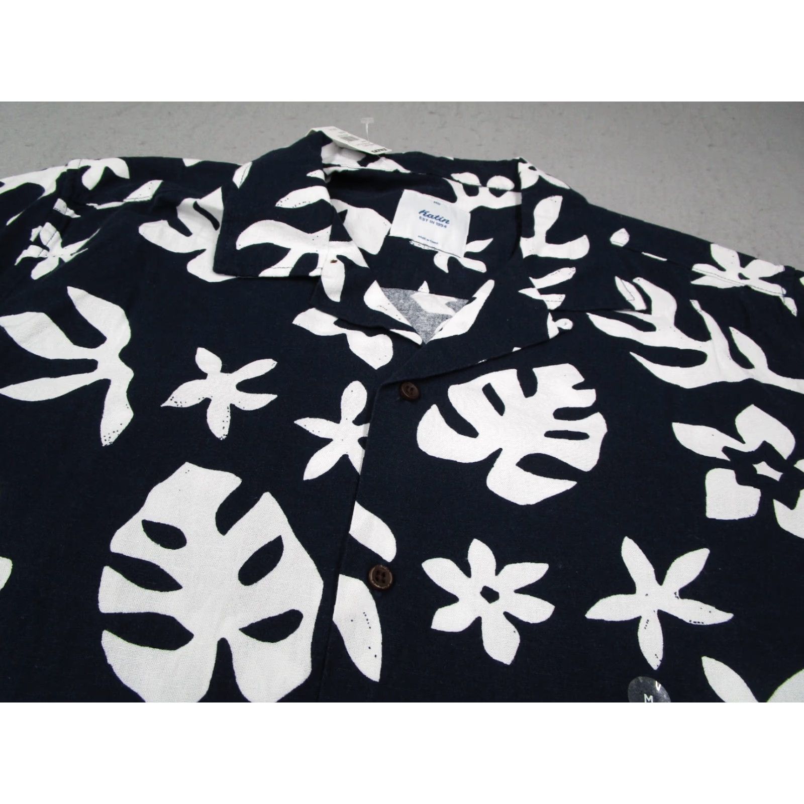 Katin Katin Shirt Mens Medium Blue Floral KEHIE Button Up Linen Blend Loop Collar Camp Size US M / EU 48-50 / 2 - 2 Thumbnail