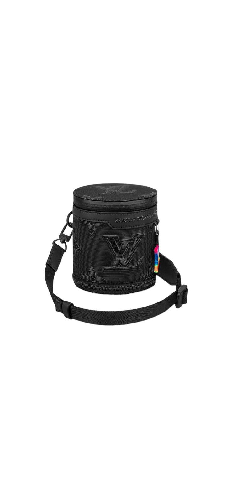 image of Louis Vuitton Louis Vuitton 2054 Expandable Polochon in Black, Men's