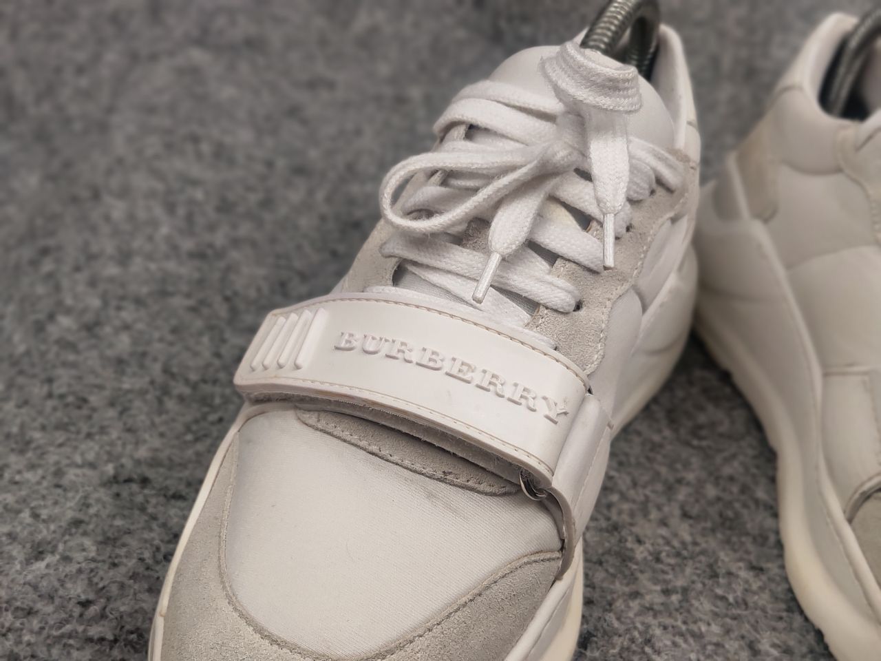 Burberry Burberry Ramsey Trainers Logo White Low-Top Sneakers Size US 6.5 / IT 36.5 - 17 Thumbnail