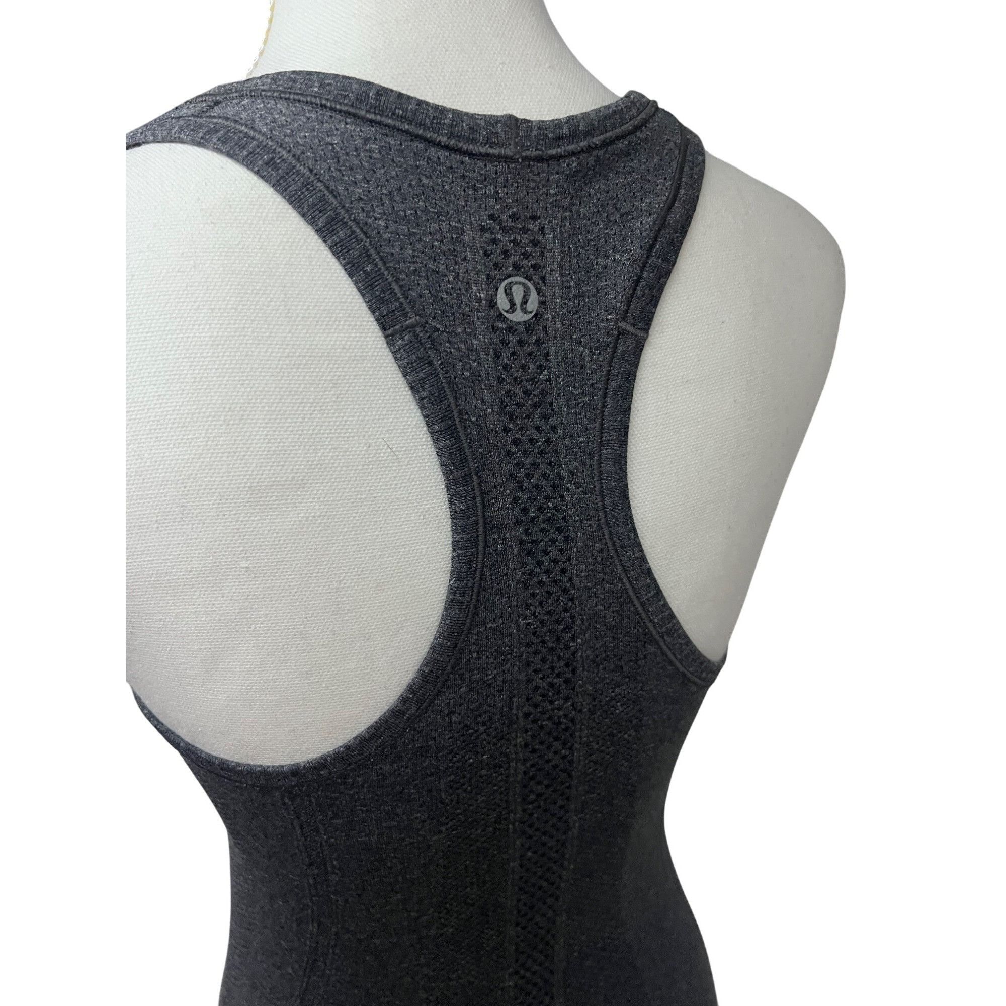 Lululemon Lululemon Swiftly Tech Womens Dark Gray Racerback Tank Top S Size S / US 4 / IT 40 - 10 Thumbnail