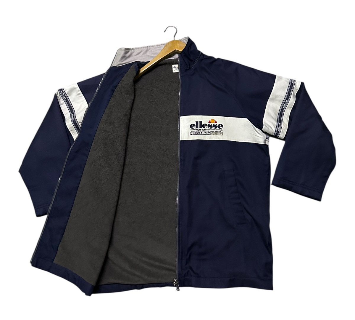 Ellesse Vintage 90s Ellesse zipper jacket outdoor Size US M / EU 48-50 / 2 - 2 Thumbnail