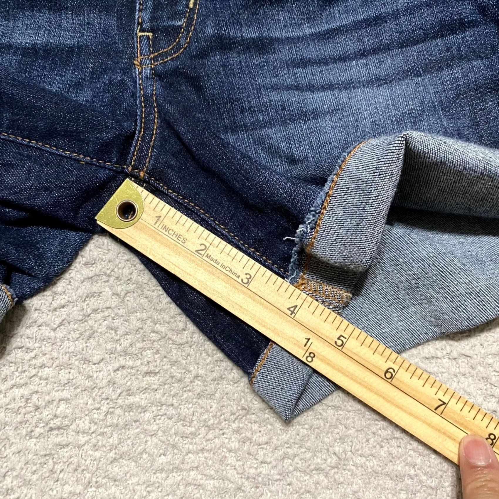 American Eagle Outfitters American Eagle Outfitters Jeans Shorts Blue Dark Wash 8 Inseam 4" 5-Pocket Button Closure Women Regular XS? No Size 30" / US 8 / IT 44 - 5 Thumbnail