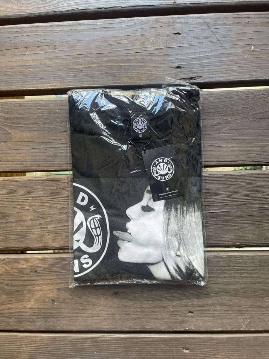 ANDSUNS NWT AndSuns Japan - Succubus t-shirt Size US L / EU 52-54 / 3 - 1 Thumbnail