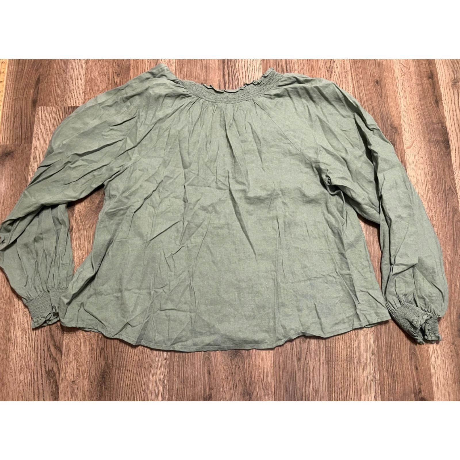 Old Navy Old Navy Shirt Women's M Tall Green V-Neck Long Sleeve Tie Up Casual Basic Modern Shirt Mens? Size M / US 6-8 / IT 42-44 - 2 Thumbnail