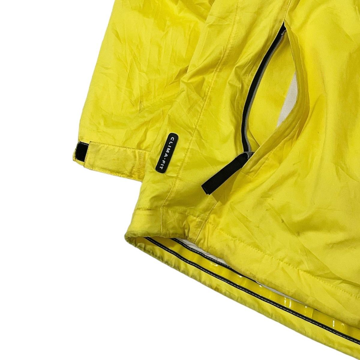Nike 00’s Vintage Nike Transformable Yellow Bag Jacket Size US L / EU 52-54 / 3 - 5 Thumbnail