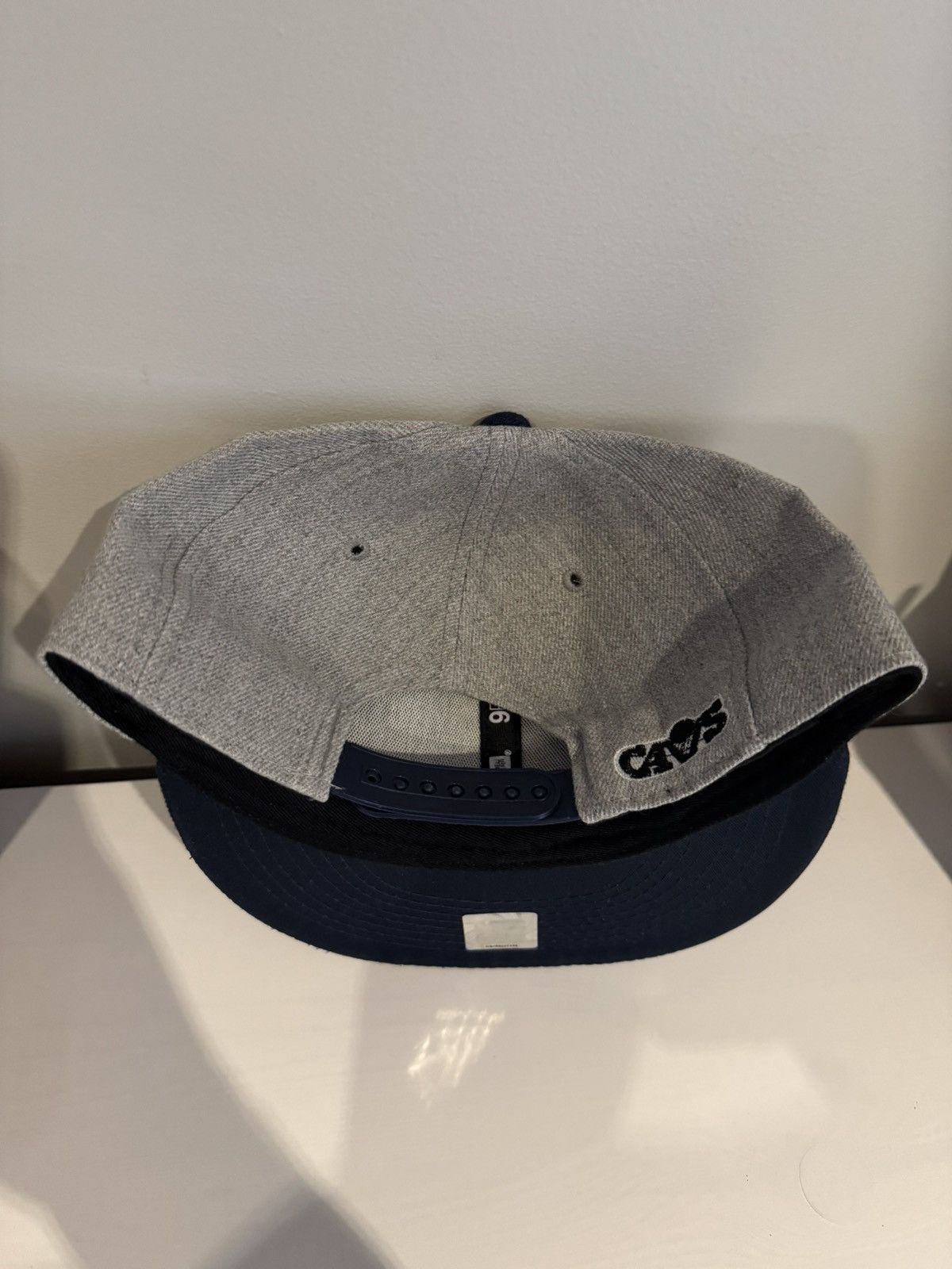 Vintage Cleveland Cavaliers New Era SnapBack Size ONE SIZE - 4 Thumbnail