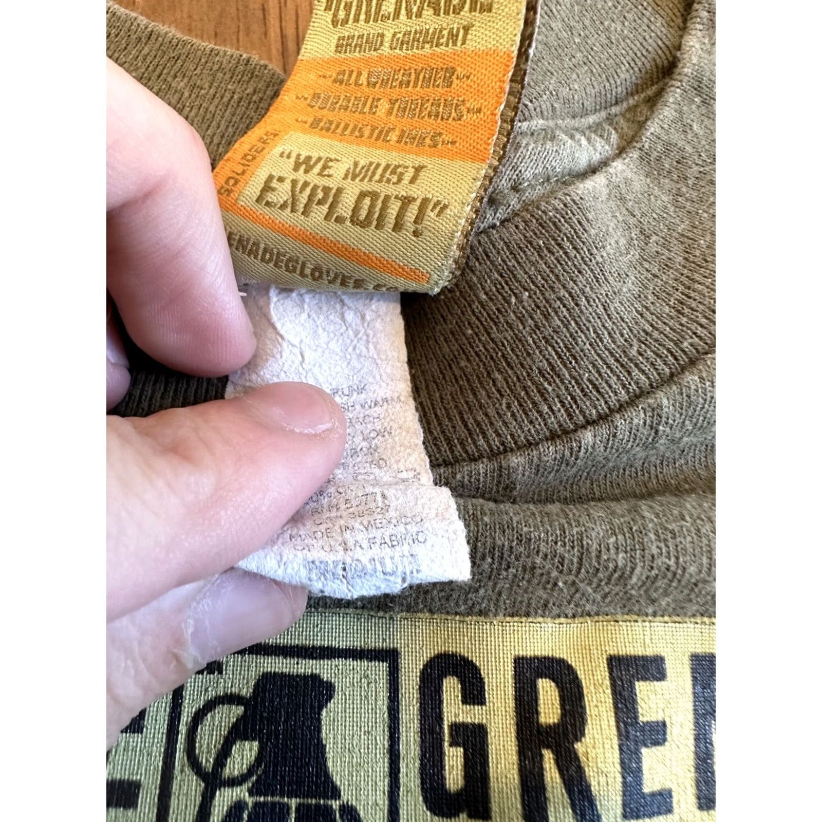 Vintage VINTAGE Grenade T Shirt Medium Men Green 90s Size US M / EU 48-50 / 2 - 4 Thumbnail